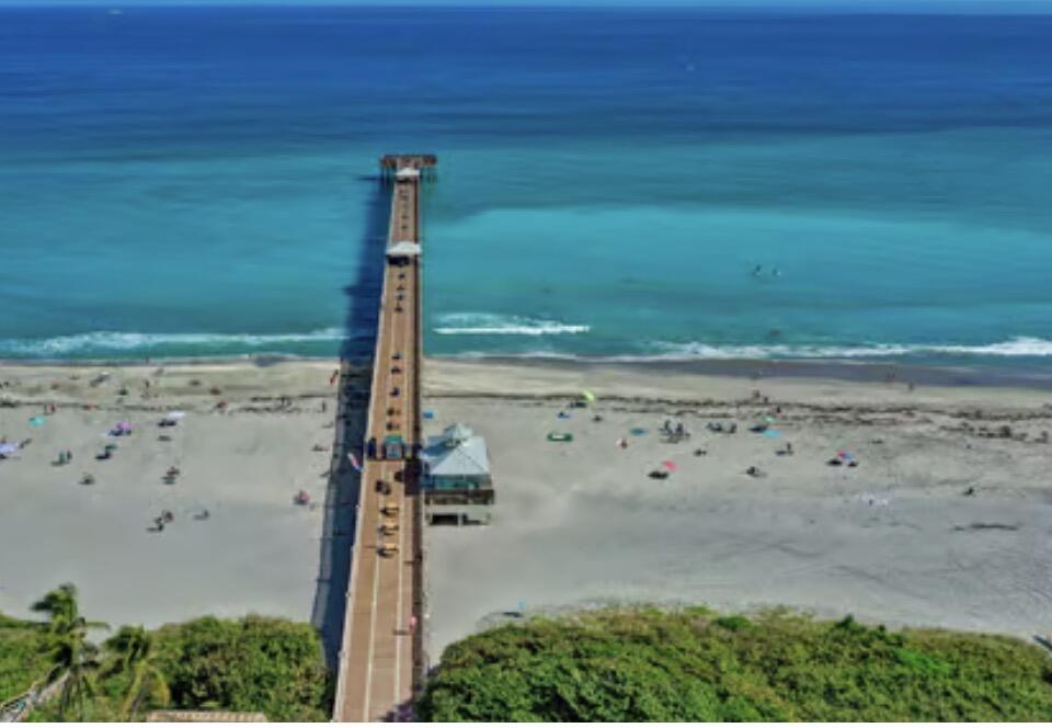 4415 River Pines Tequesta, FL 33469