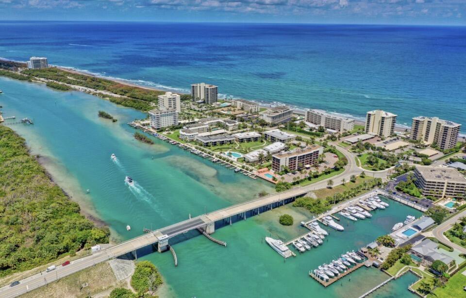 4415 River Pines Tequesta, FL 33469