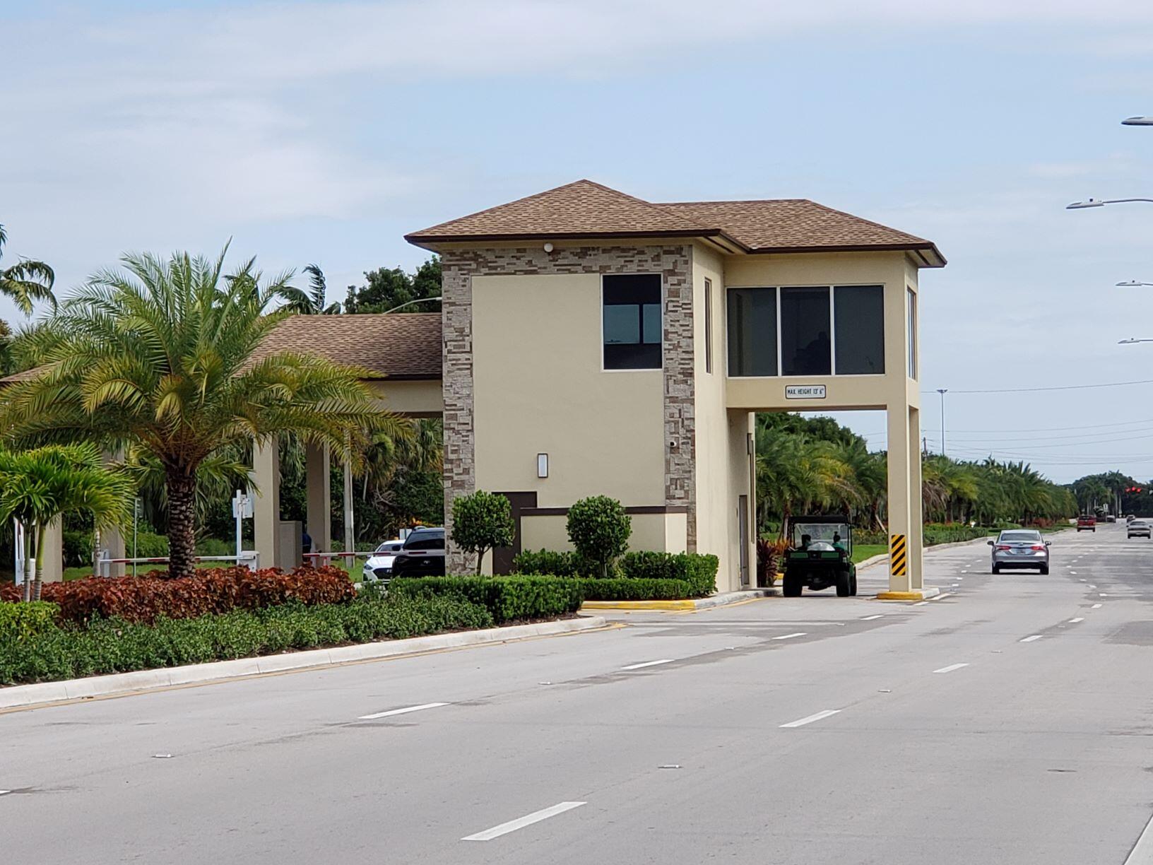 151 SW 135th #303t Pembroke Pines, FL 33027