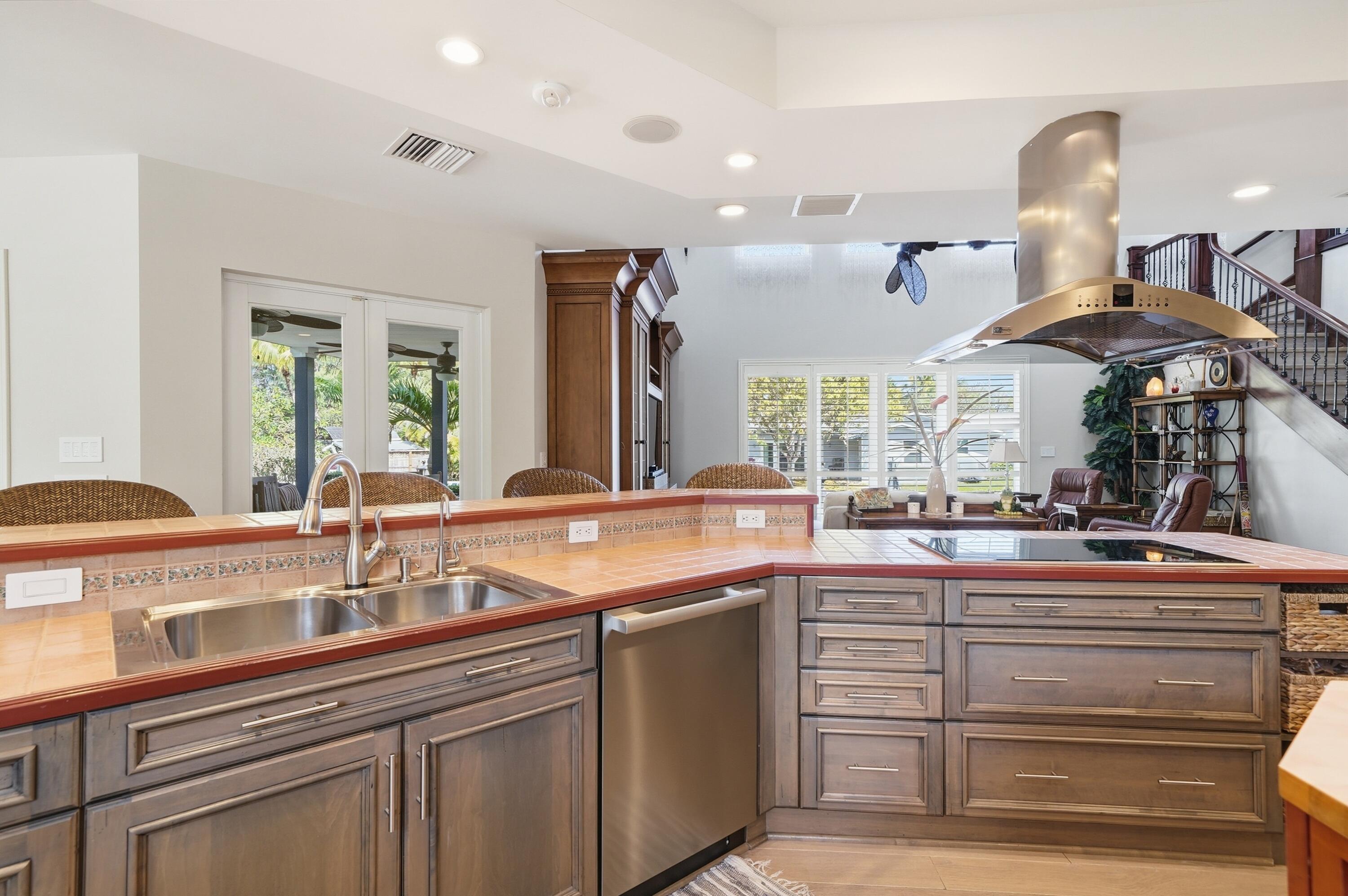 4412 SW 34th Fort Lauderdale, FL 33312