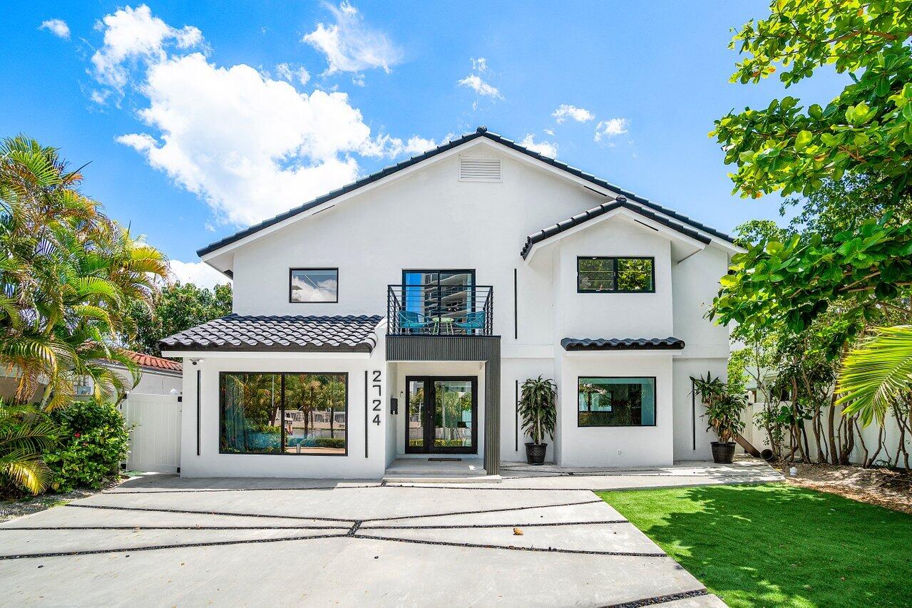 2724 N Ocean