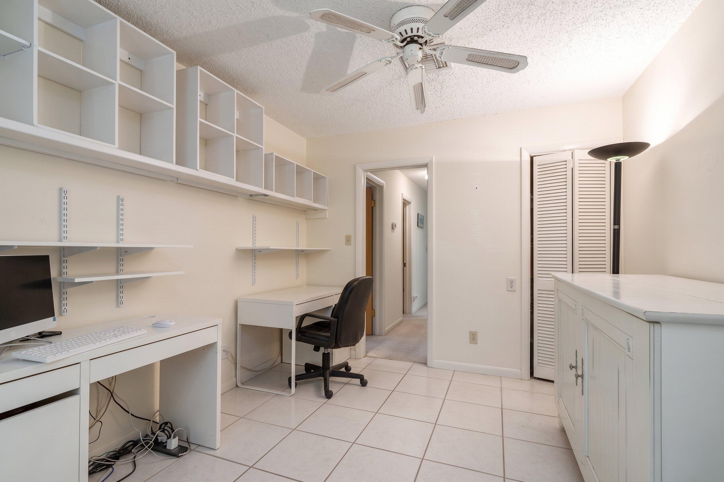 1166 Beach Singer Island, FL 33404