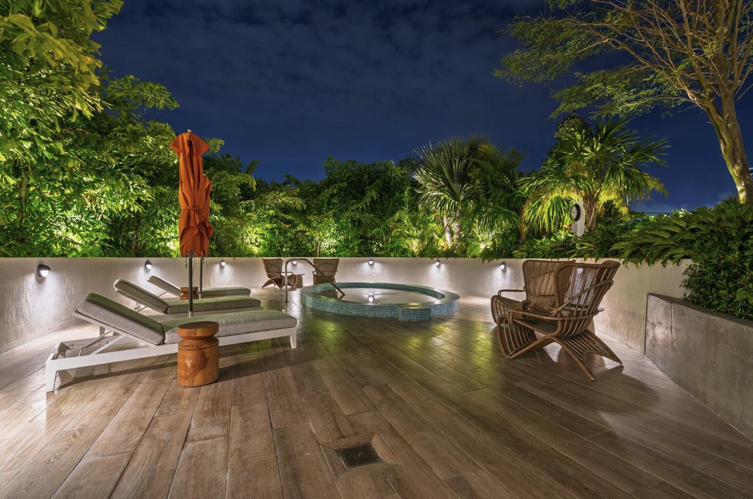 700 NE 24th #Penthouse Mansion-6003 Miami, FL 33137