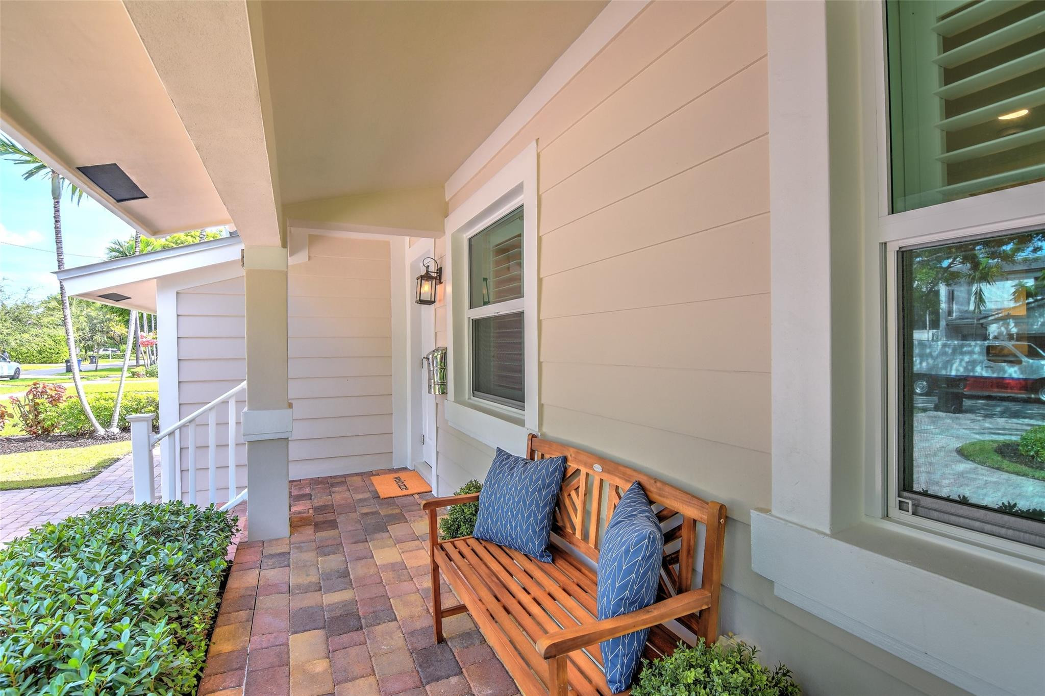 518 NE 13th Fort Lauderdale, FL 33301