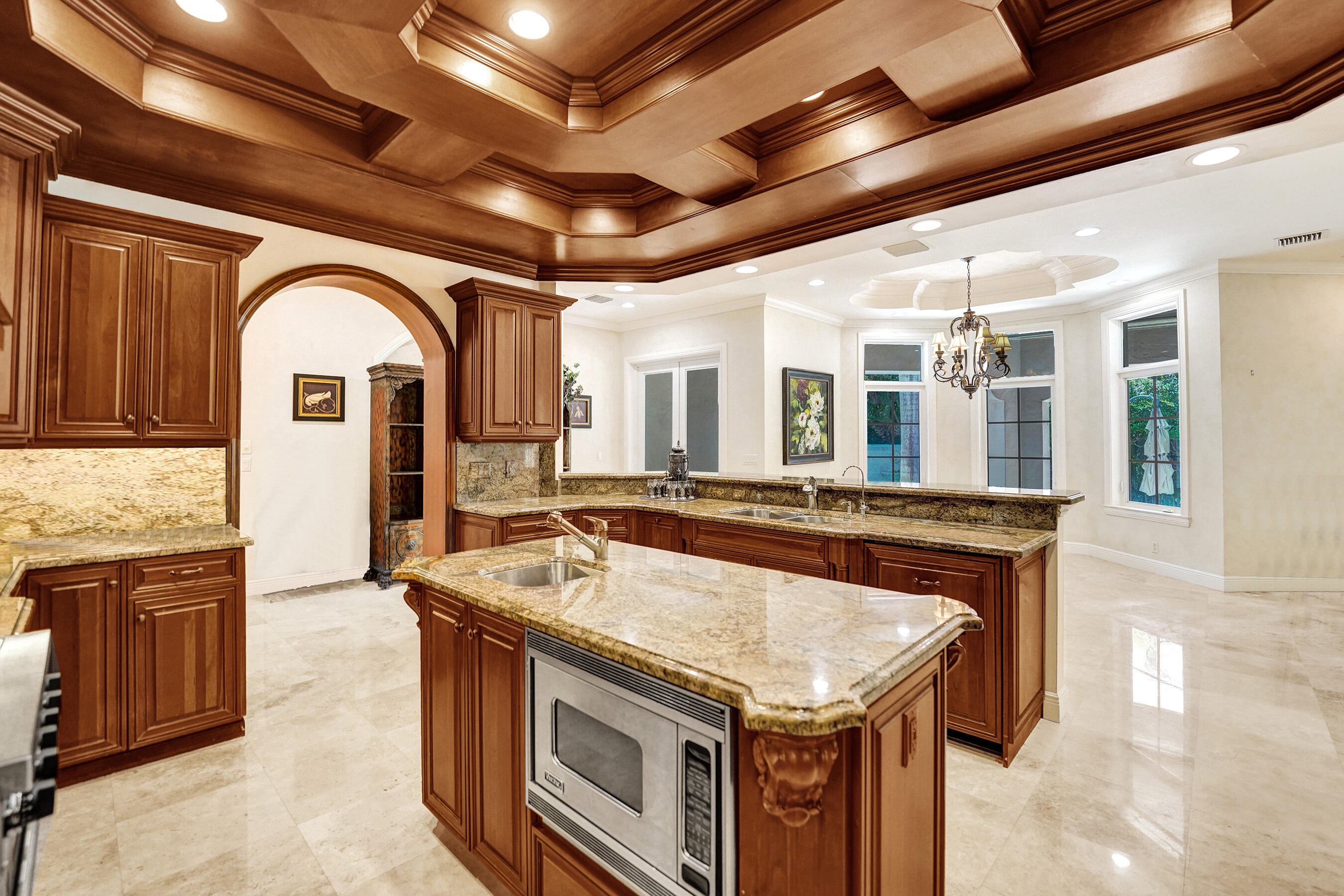 1212 E Lake Fort Lauderdale, FL 33316