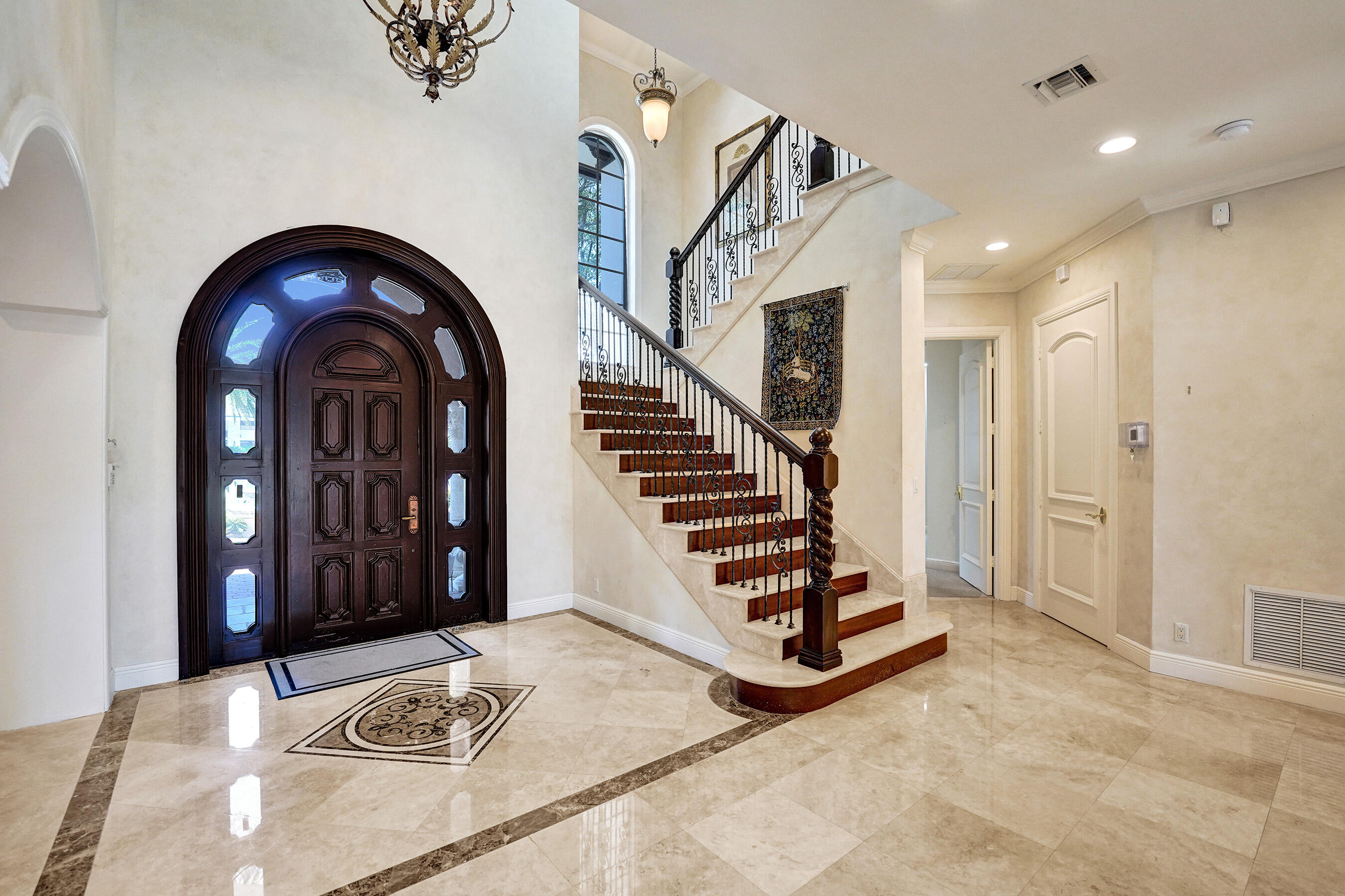 1212 E Lake Fort Lauderdale, FL 33316