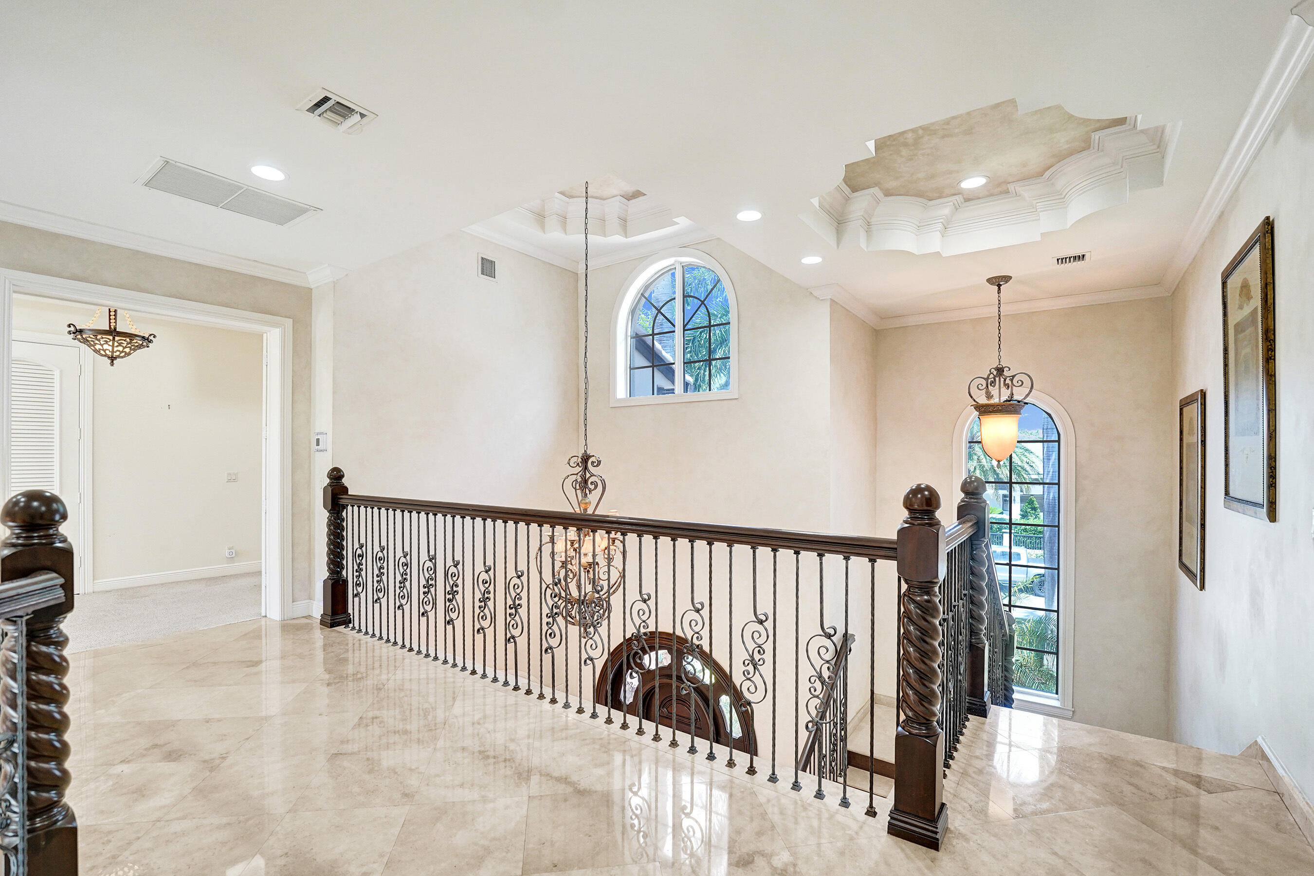 1212 E Lake Fort Lauderdale, FL 33316