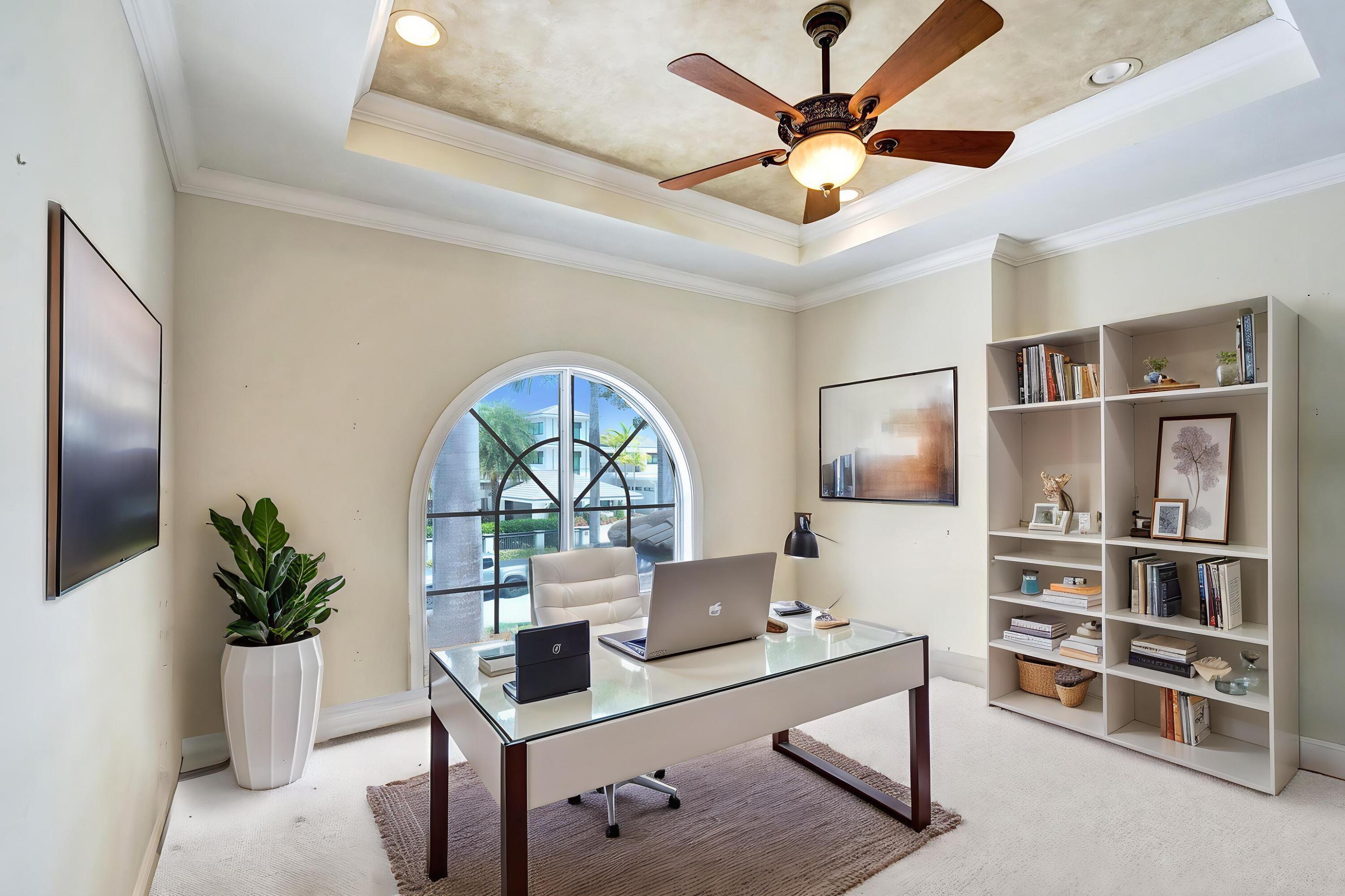1212 E Lake Fort Lauderdale, FL 33316