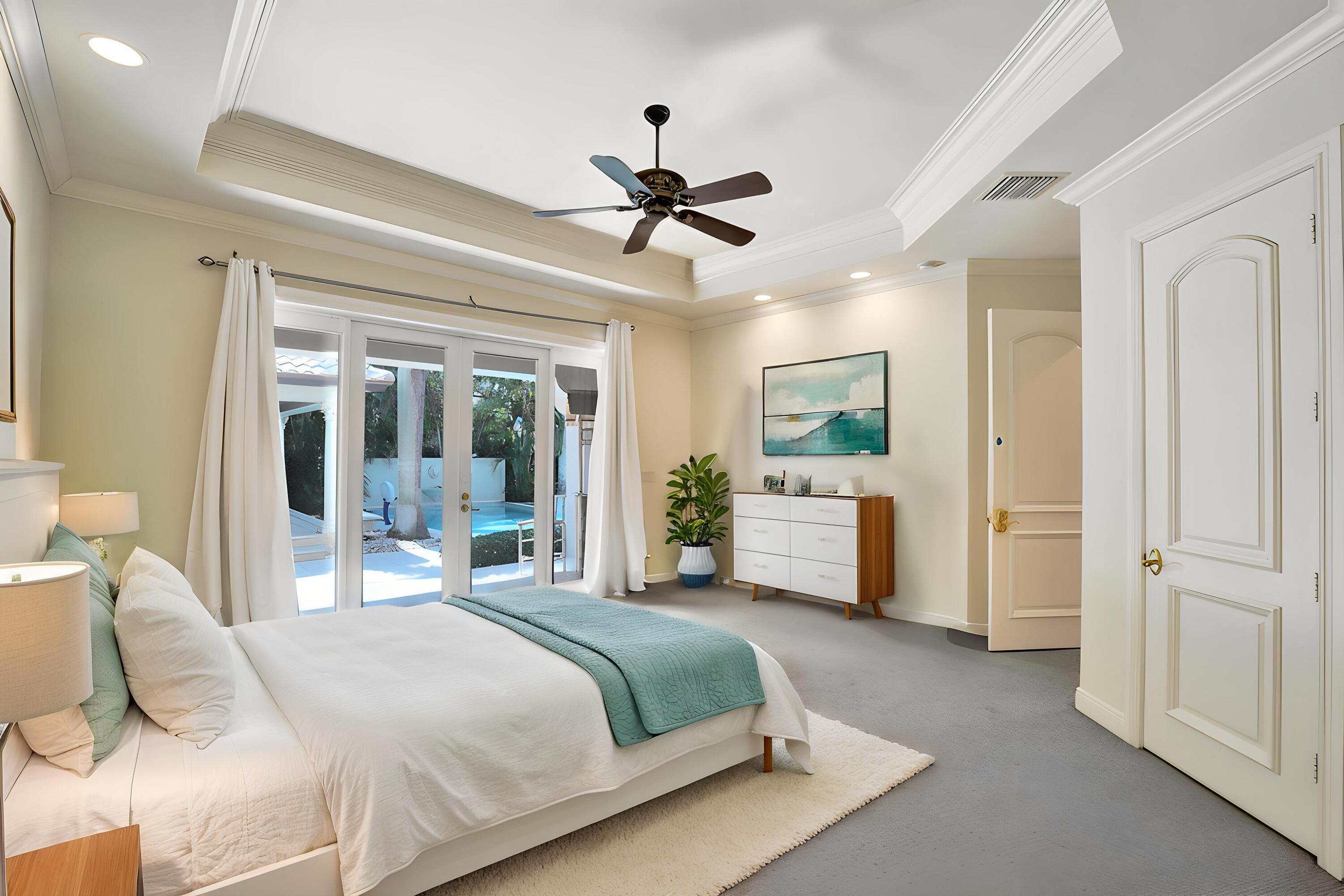 1212 E Lake Fort Lauderdale, FL 33316