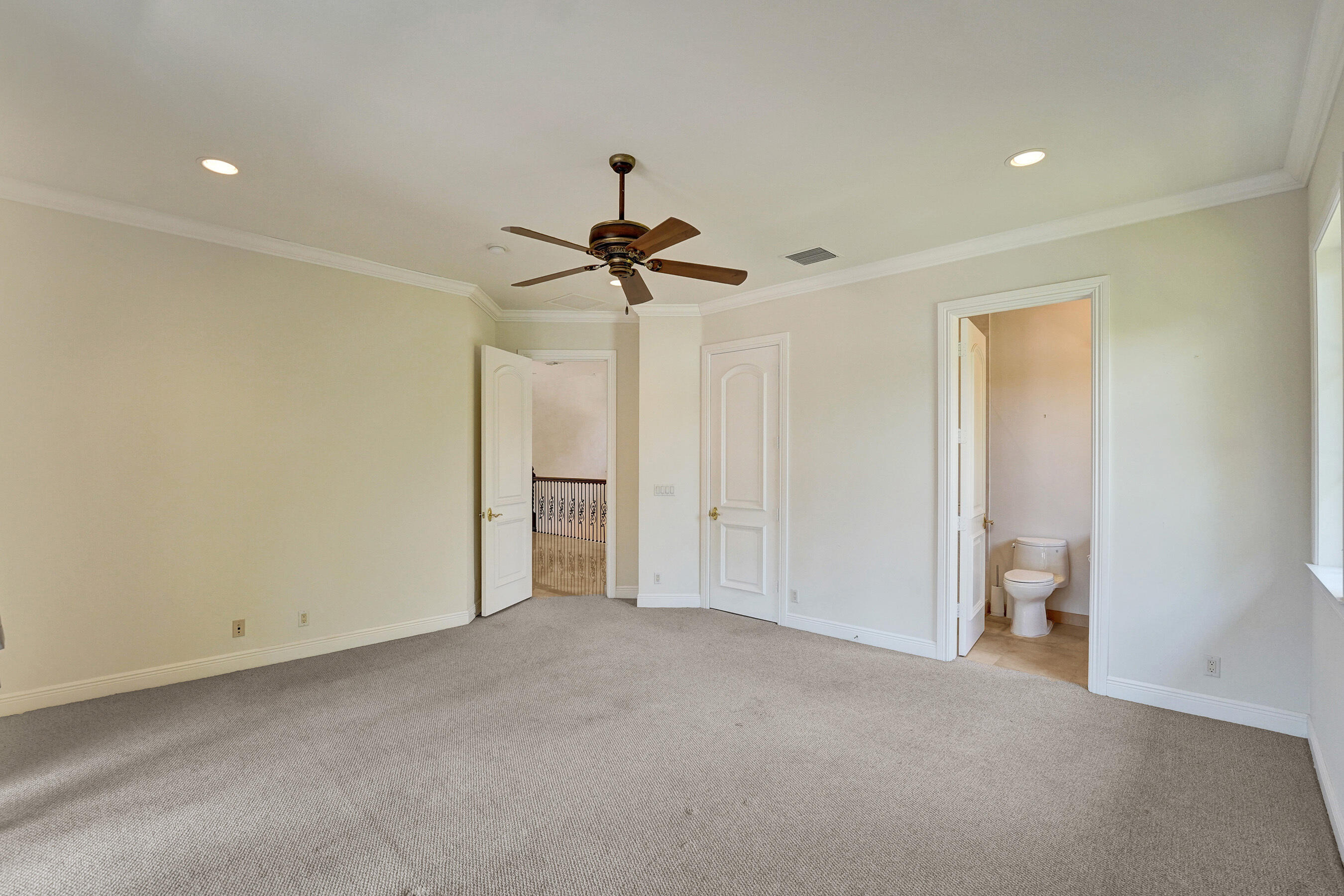 1212 E Lake Fort Lauderdale, FL 33316
