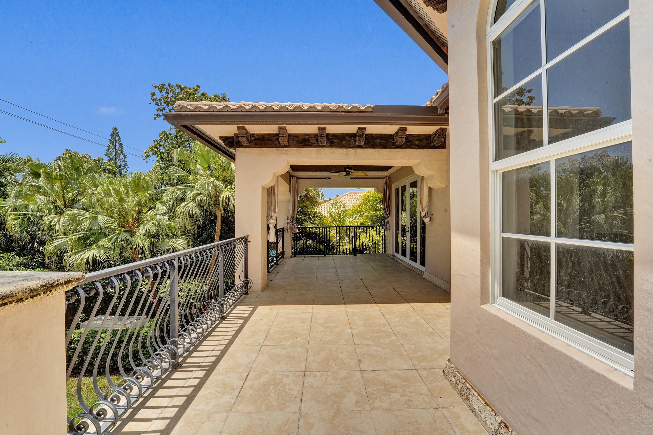1212 E Lake Fort Lauderdale, FL 33316