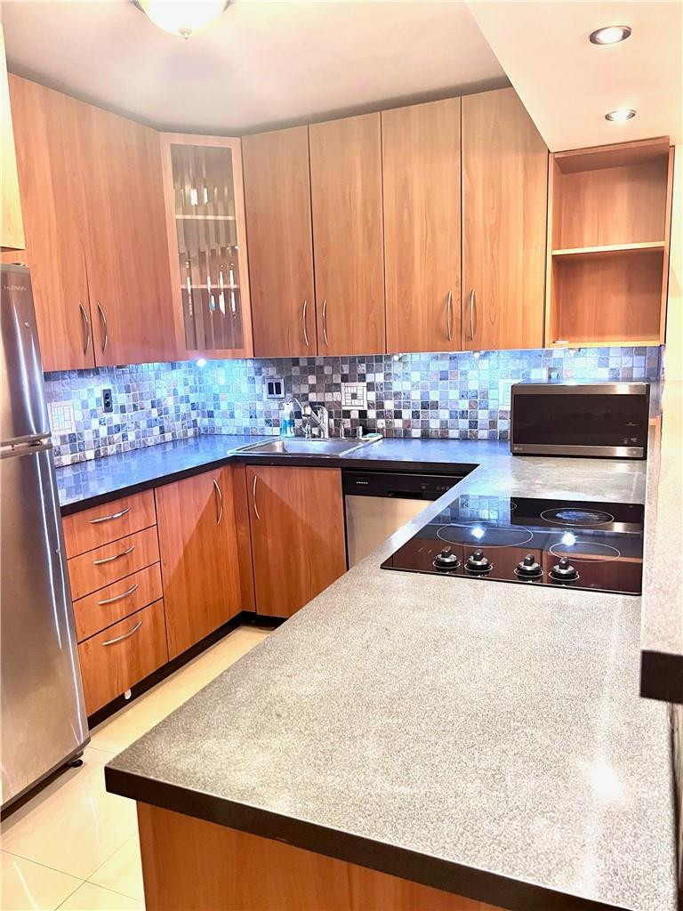600 Three Iss #1108 Hallandale Beach, FL 33009