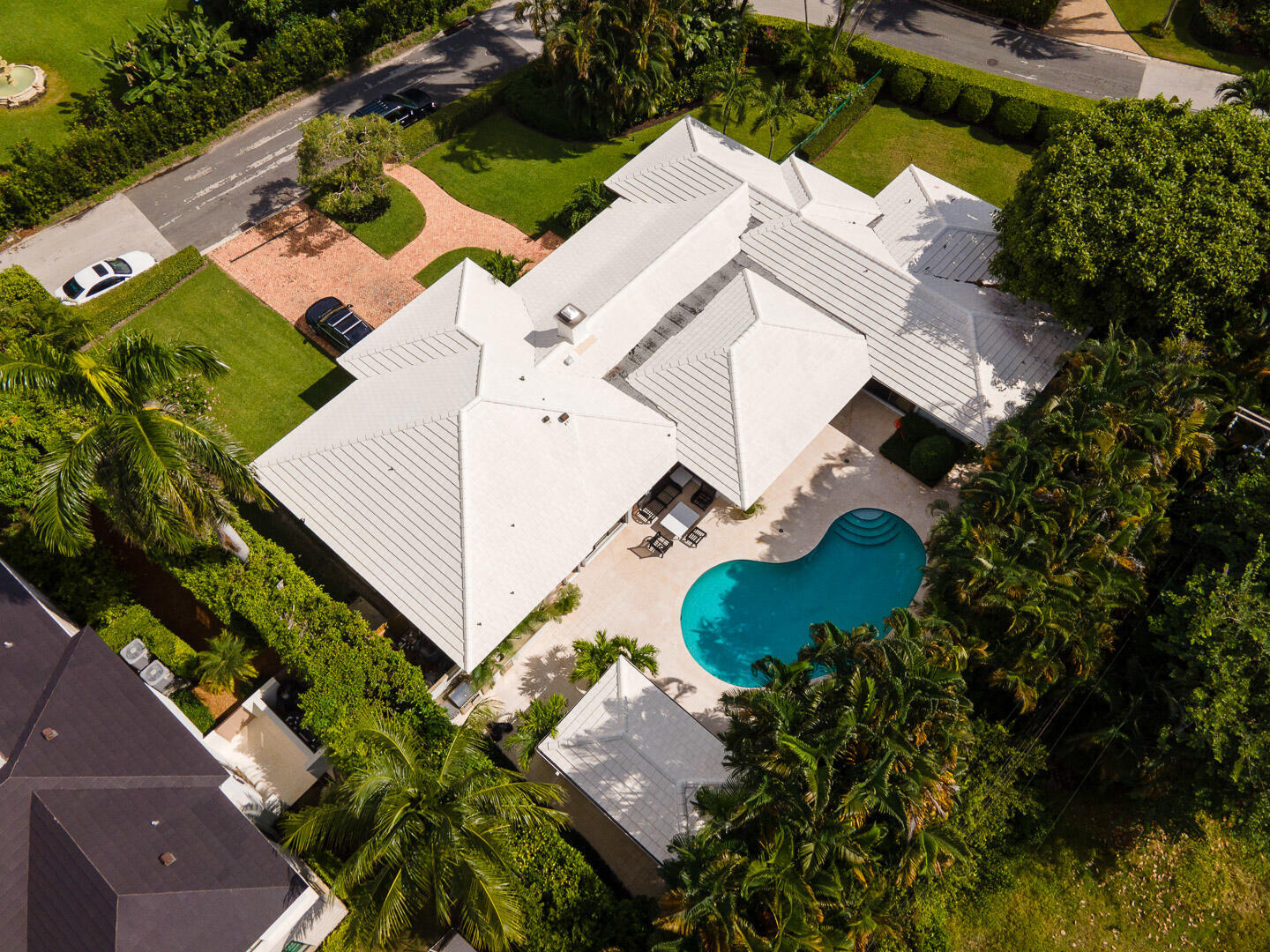 202 Coral Palm Beach, FL 33480