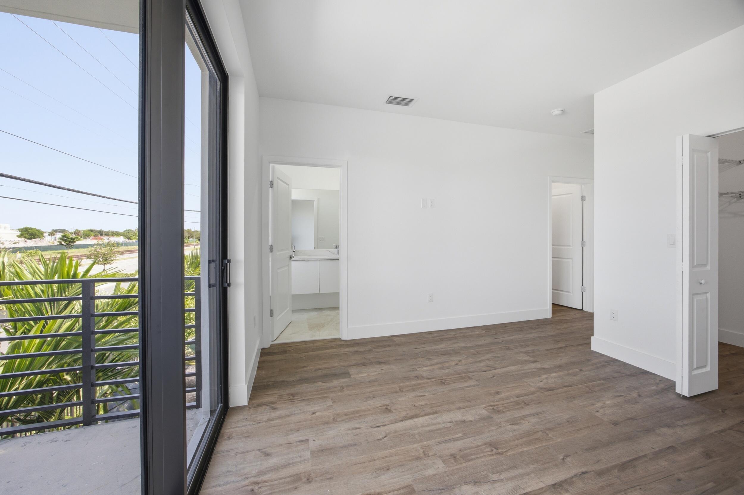 1542 NW 1st Pompano Beach, FL 33060
