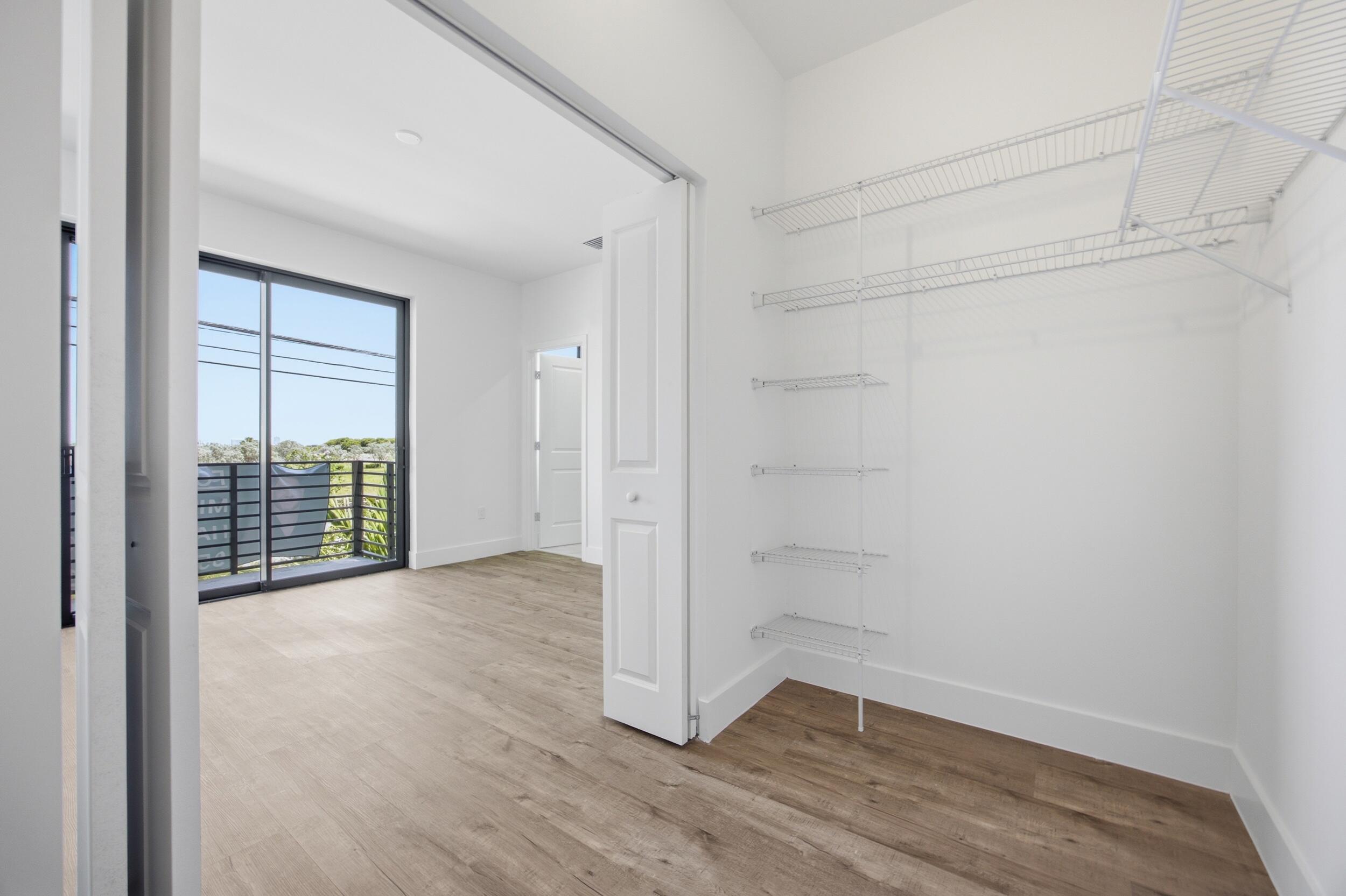 1542 NW 1st Pompano Beach, FL 33060