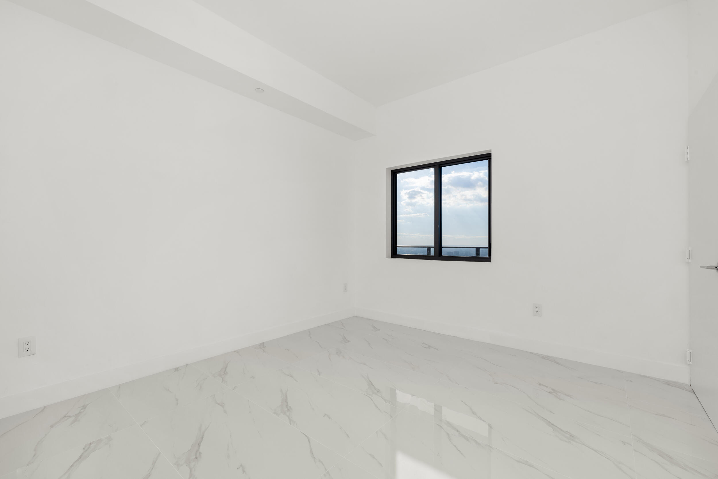 700 NE 24th #PH 6003 Miami, FL 33137