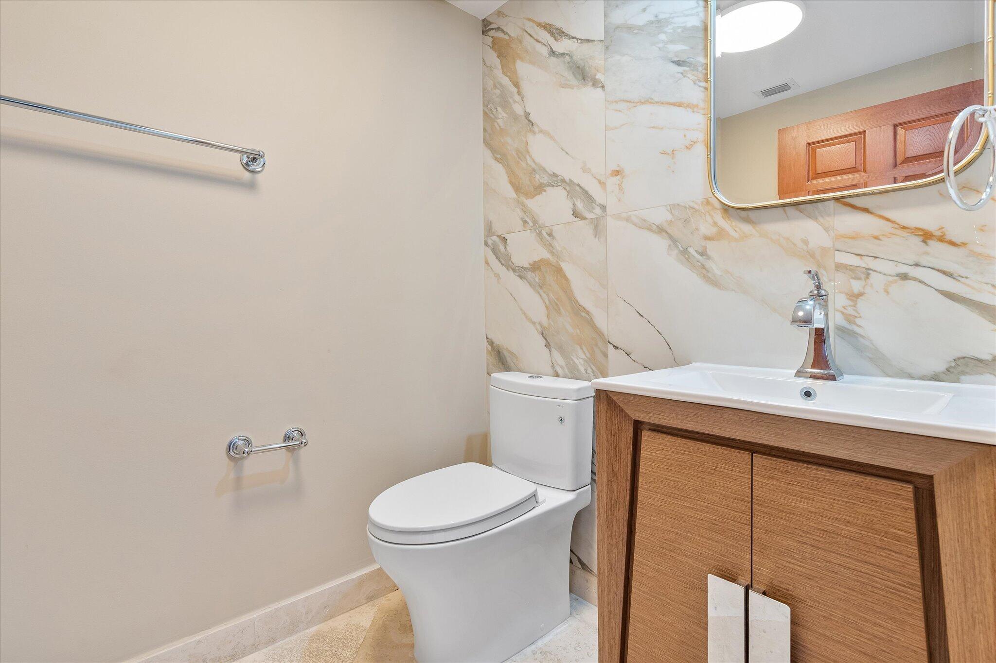 3100 N Ocean #1210 Fort Lauderdale, FL 33308
