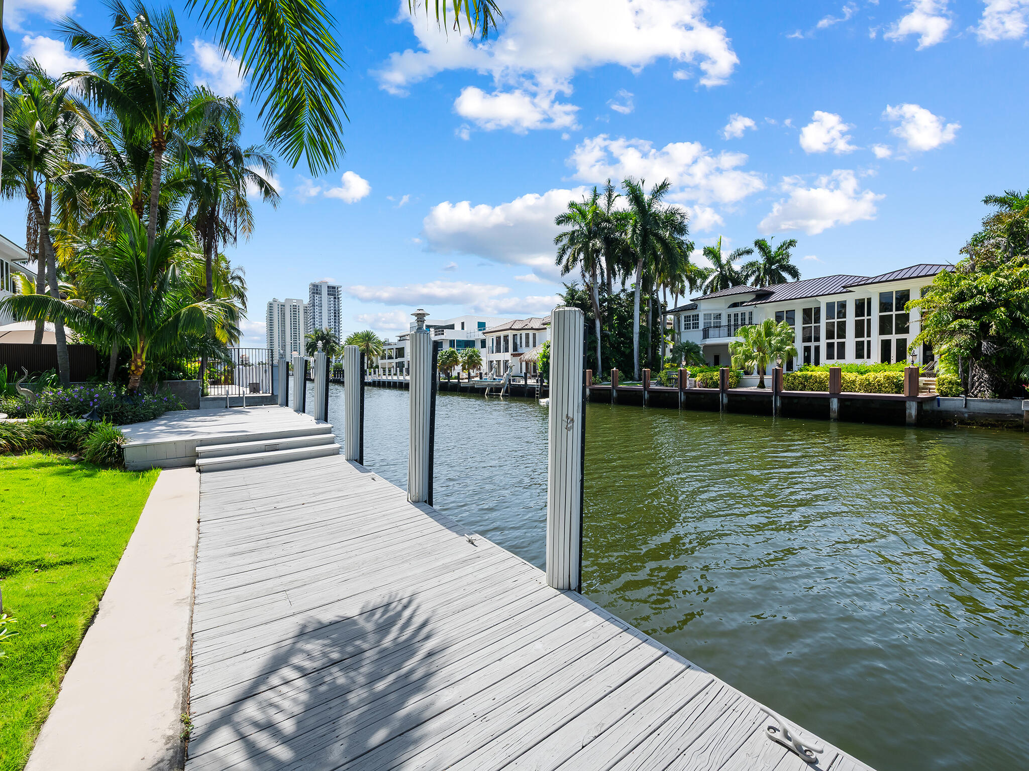 2524 Castilla Fort Lauderdale, FL 33301