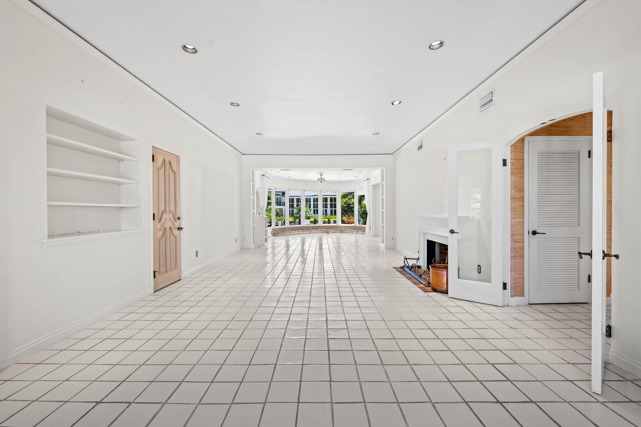 2524 Castilla Fort Lauderdale, FL 33301