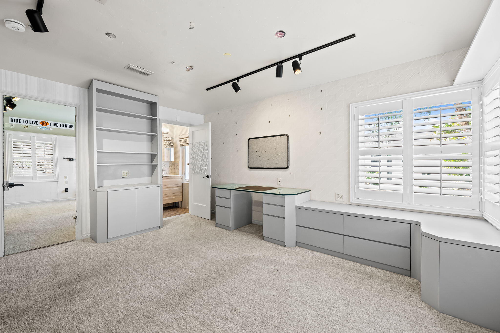 2524 Castilla Fort Lauderdale, FL 33301