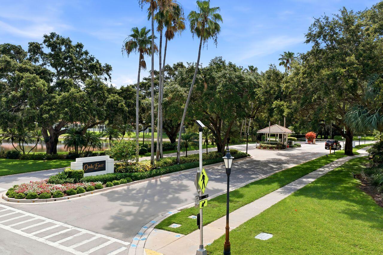 508 E Tall Oaks Dr