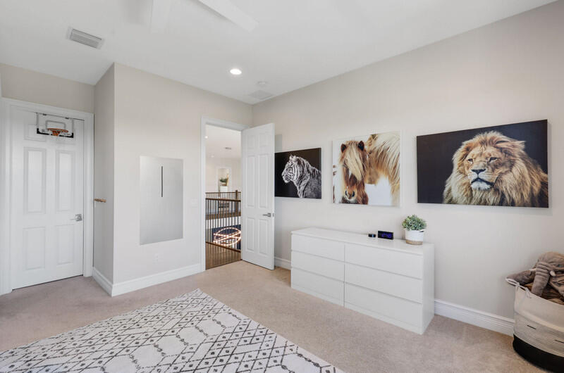 9275 Biaggio Rd Boca Raton, FL 33496