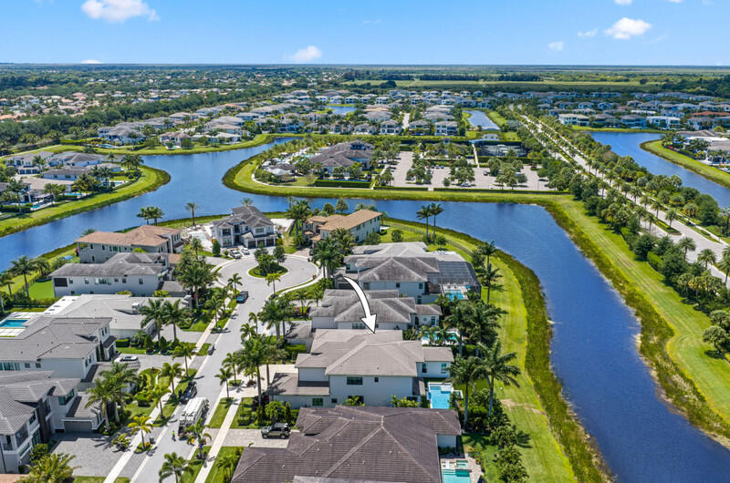 9275 Biaggio Rd Boca Raton, FL 33496