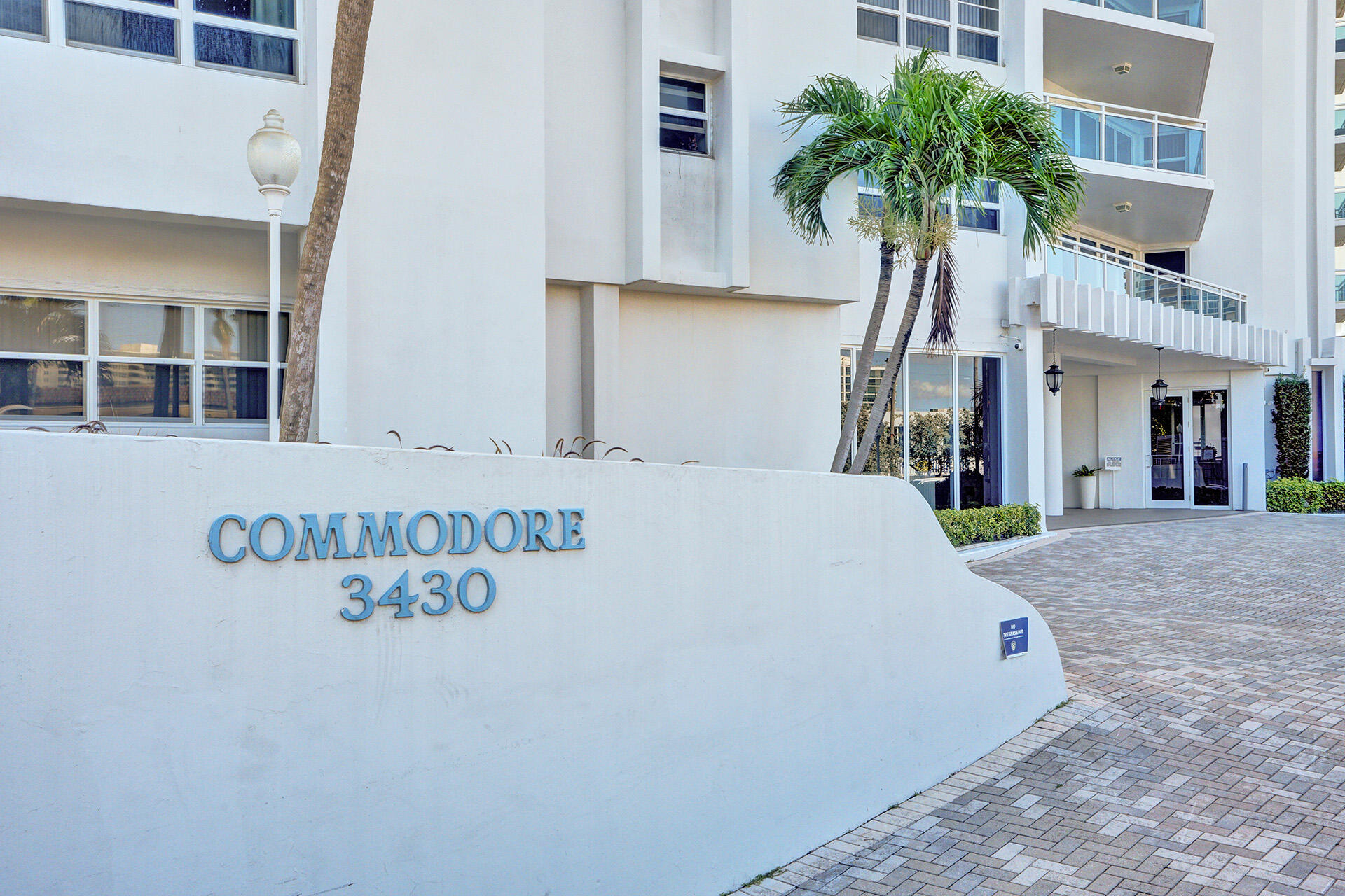 3430 Galt Ocean Dr #1705