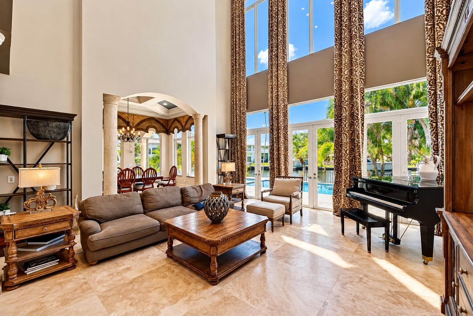 2311 NE 35th St Lighthouse Point, FL 33064