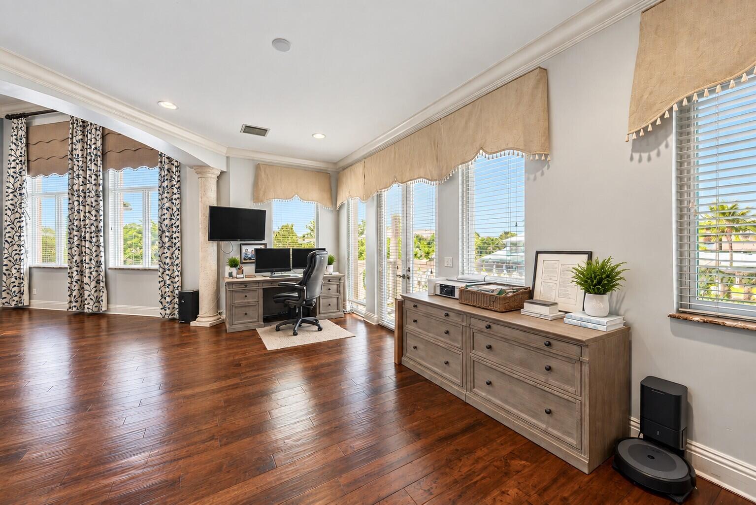 2311 NE 35th St Lighthouse Point, FL 33064