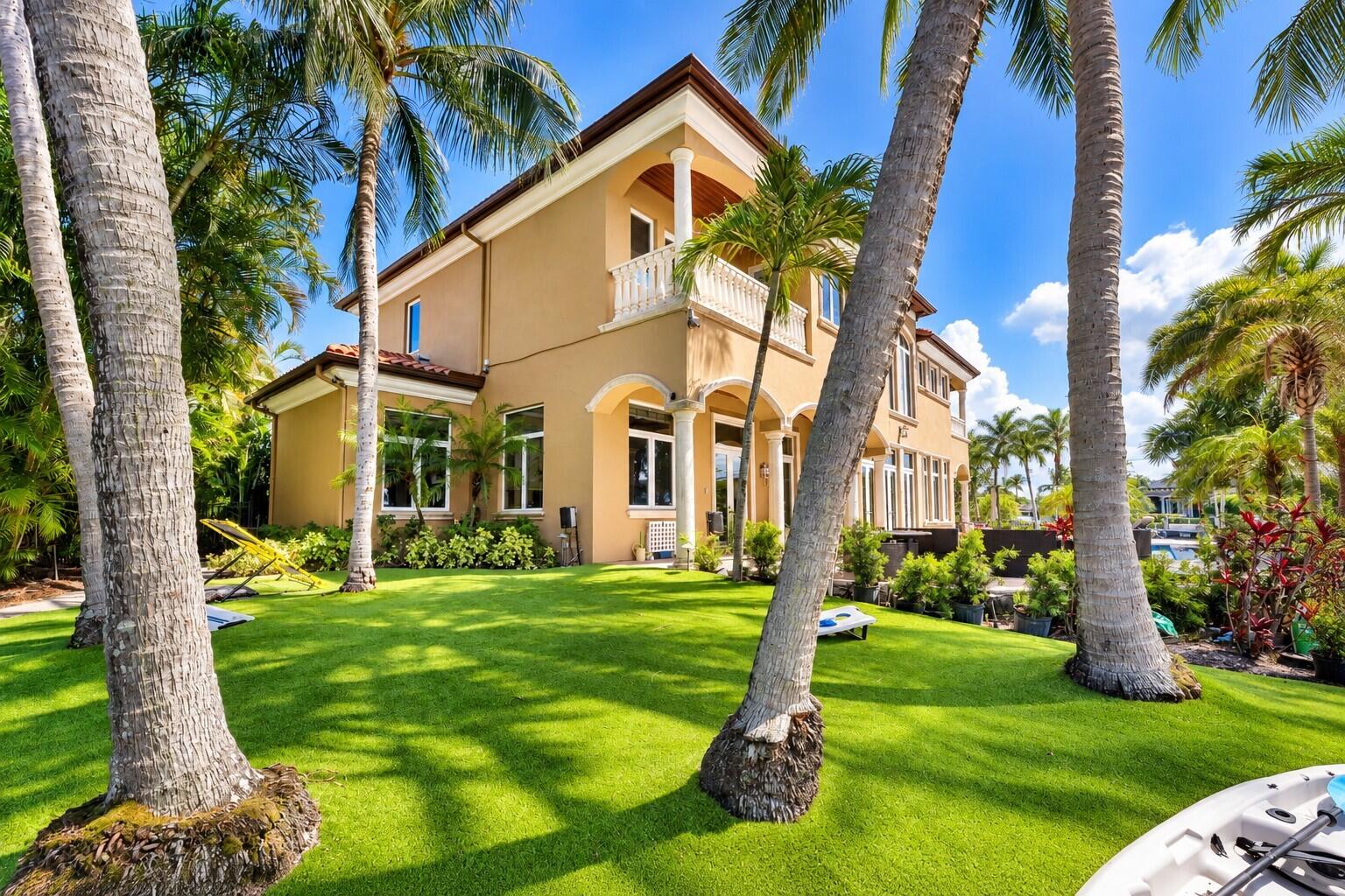 2311 NE 35th St Lighthouse Point, FL 33064
