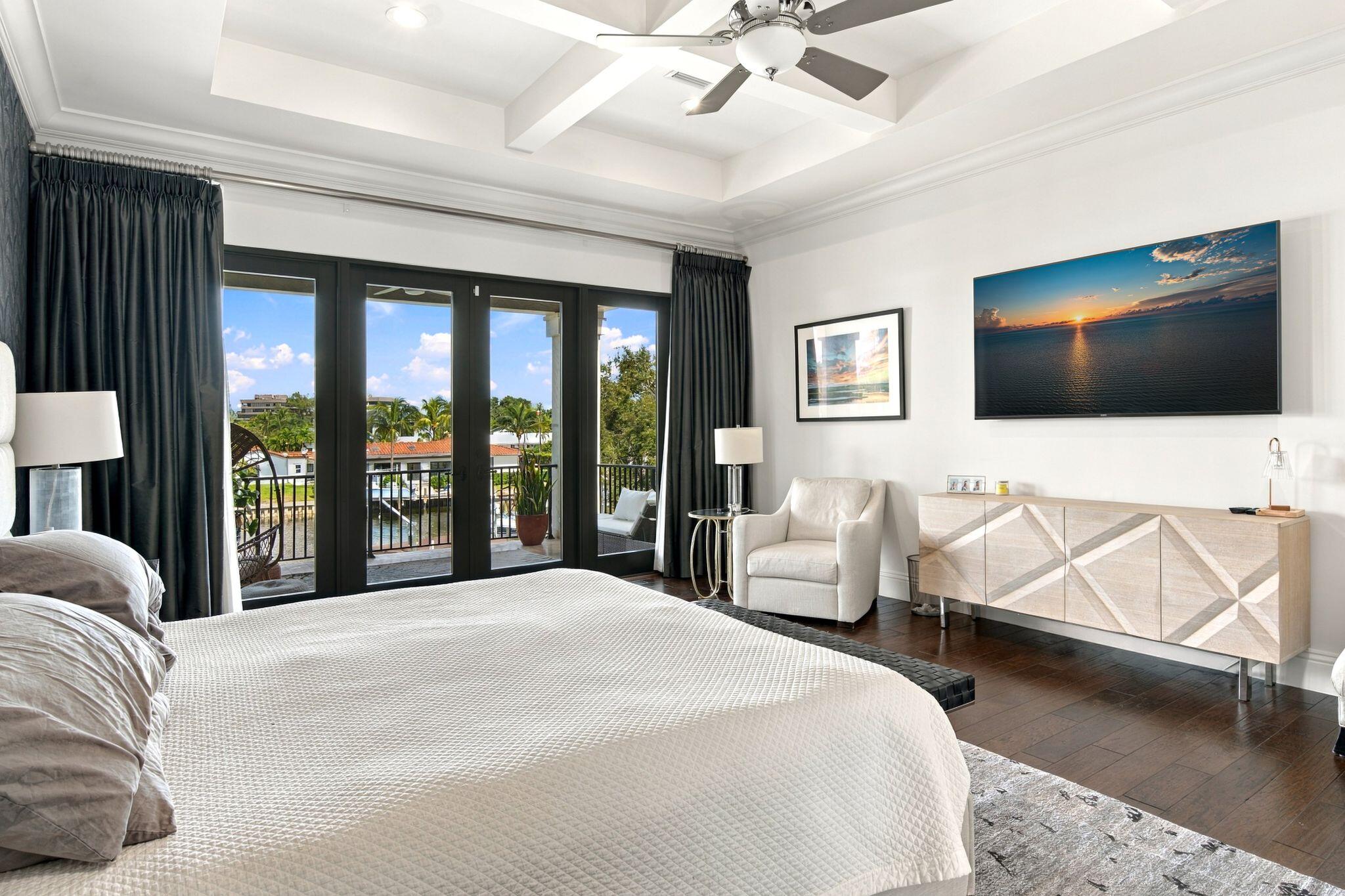 1950 Portage Lndg North Palm Beach, FL 33408