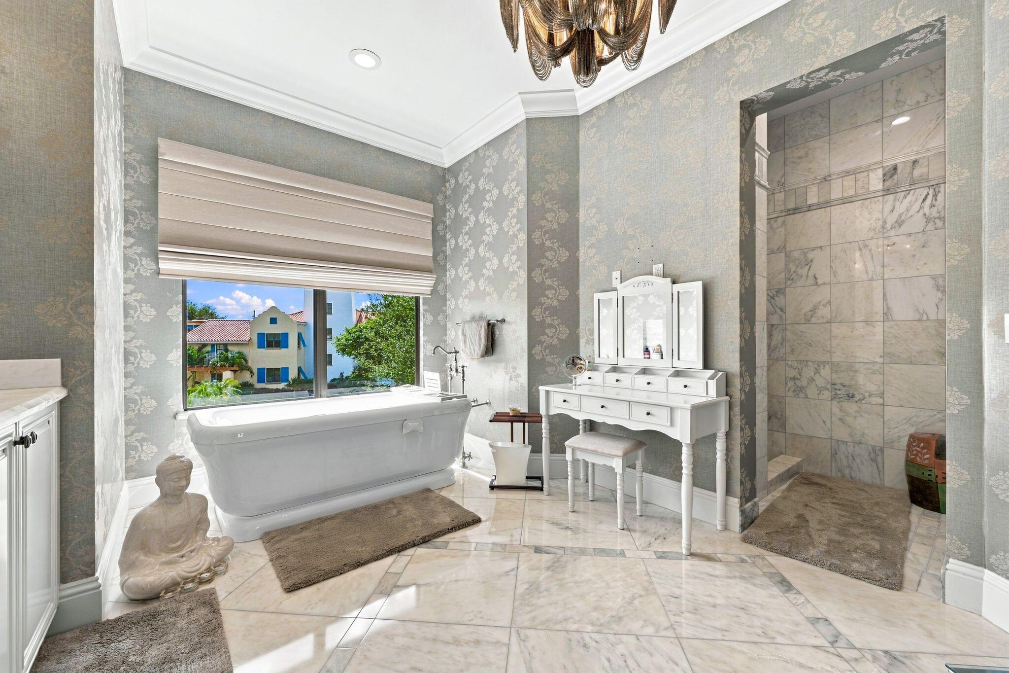 1950 Portage Lndg North Palm Beach, FL 33408