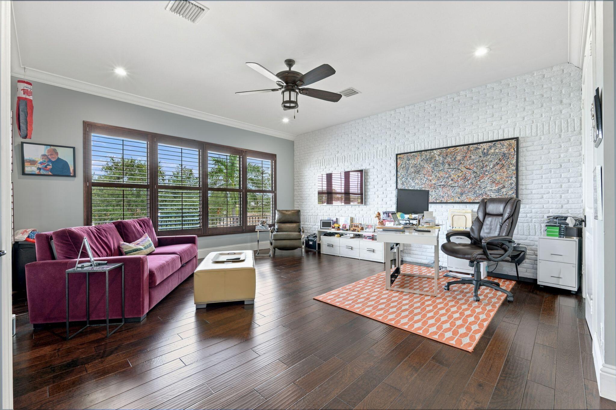 1950 Portage Lndg North Palm Beach, FL 33408