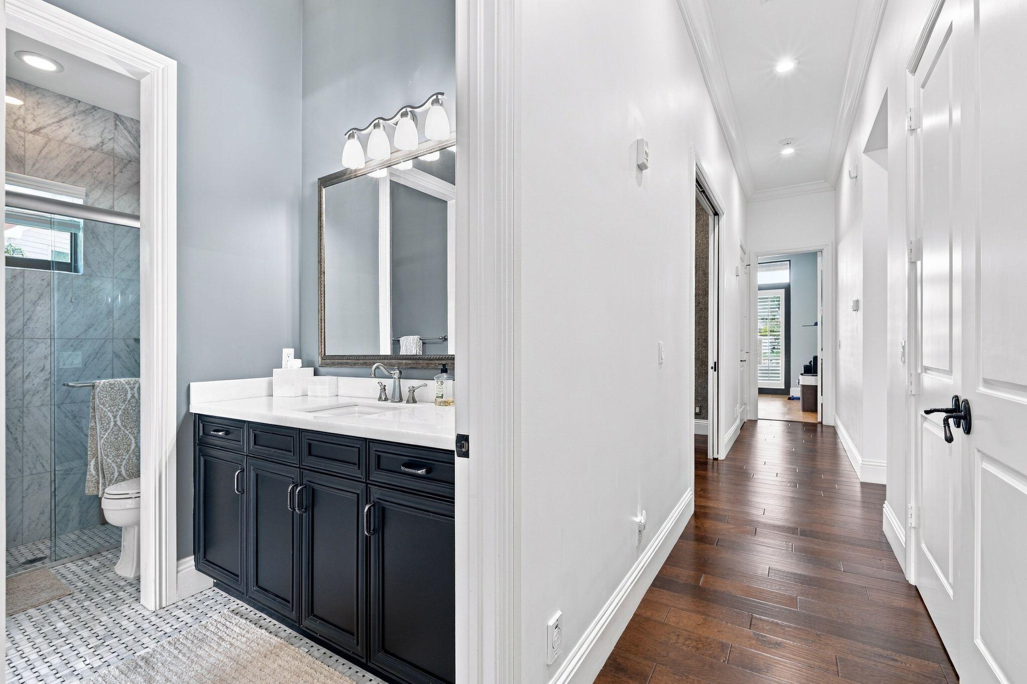 1950 Portage Lndg North Palm Beach, FL 33408