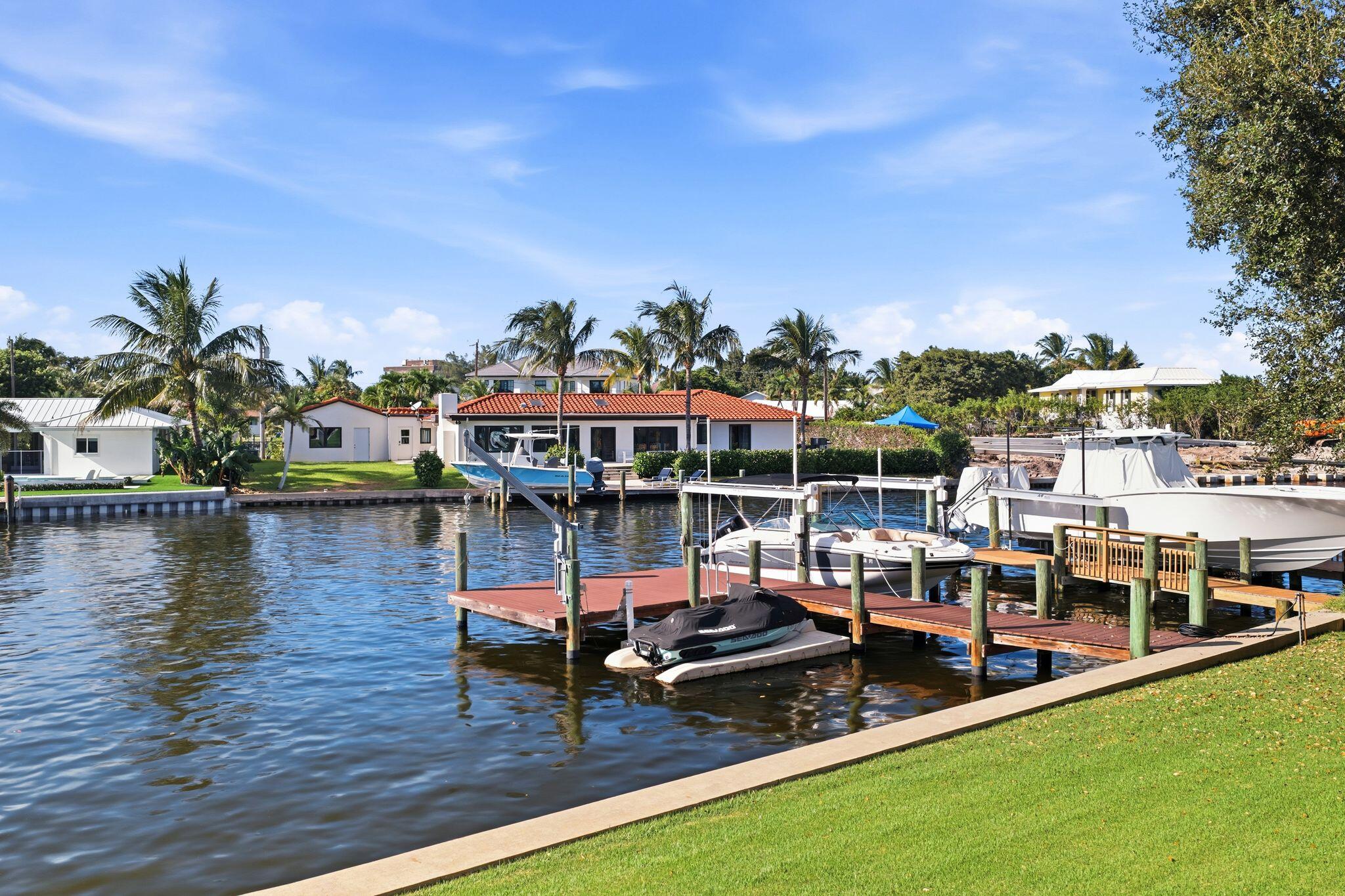 1950 Portage Lndg North Palm Beach, FL 33408
