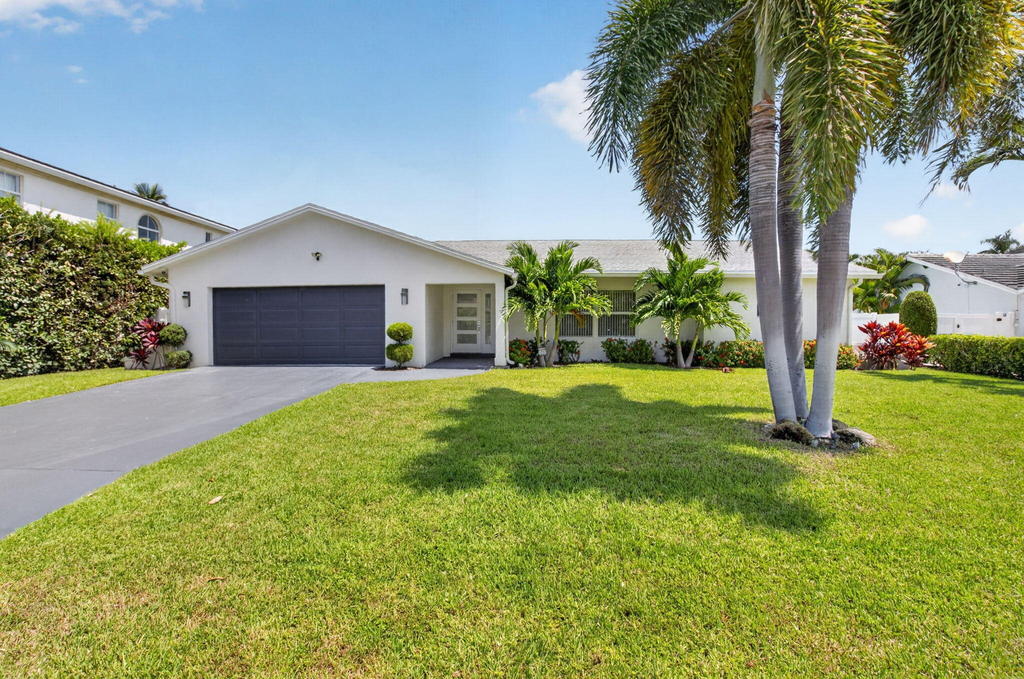 787 Havana Dr