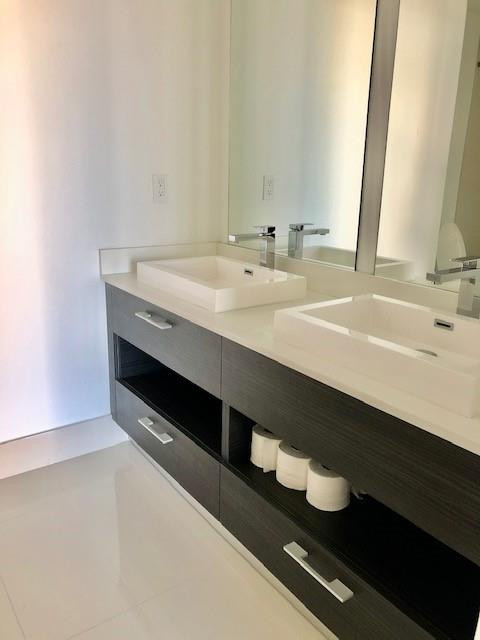 45 SW 9th St #3509 Miami, FL 33130