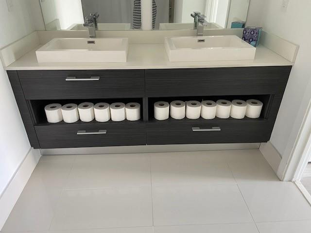 45 SW 9th St #3509 Miami, FL 33130