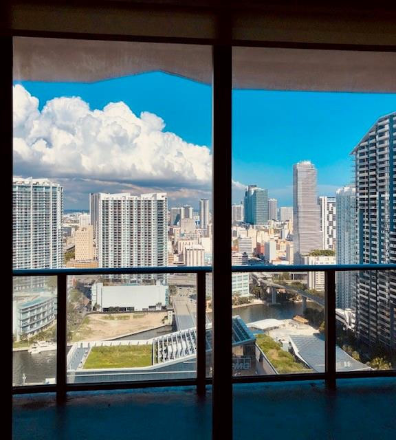 45 SW 9th St #3509 Miami, FL 33130