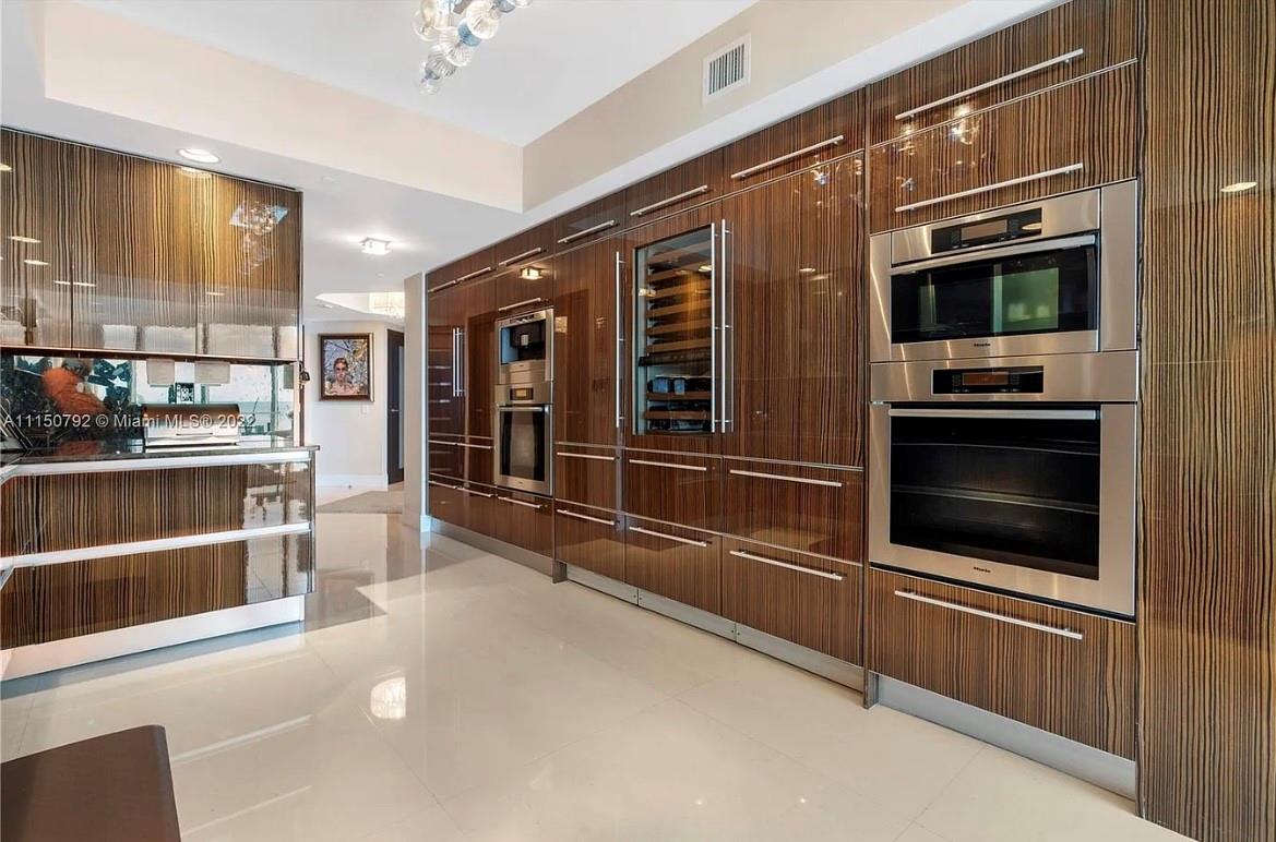 2711 S Ocean Dr #2902 Hollywood, FL 33019