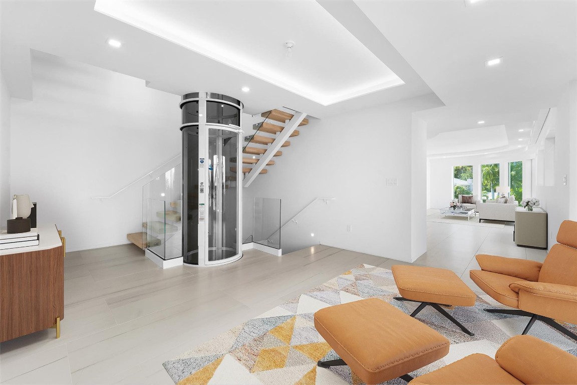 423 Hendricks Fort Lauderdale, FL 33301