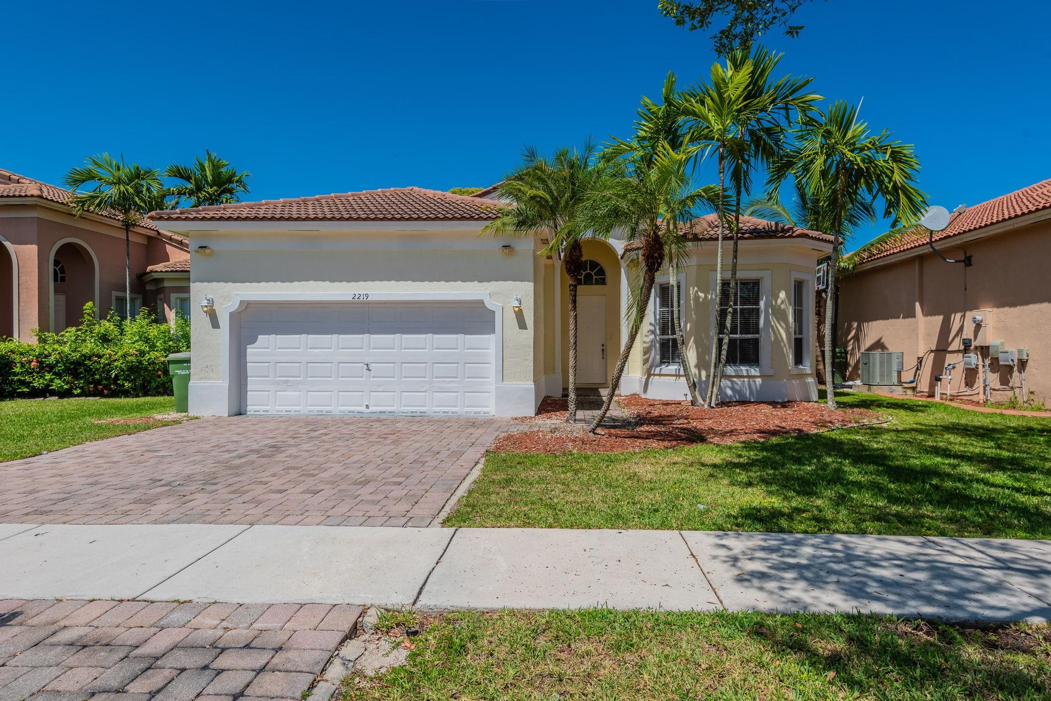 2219 Portofino Ave