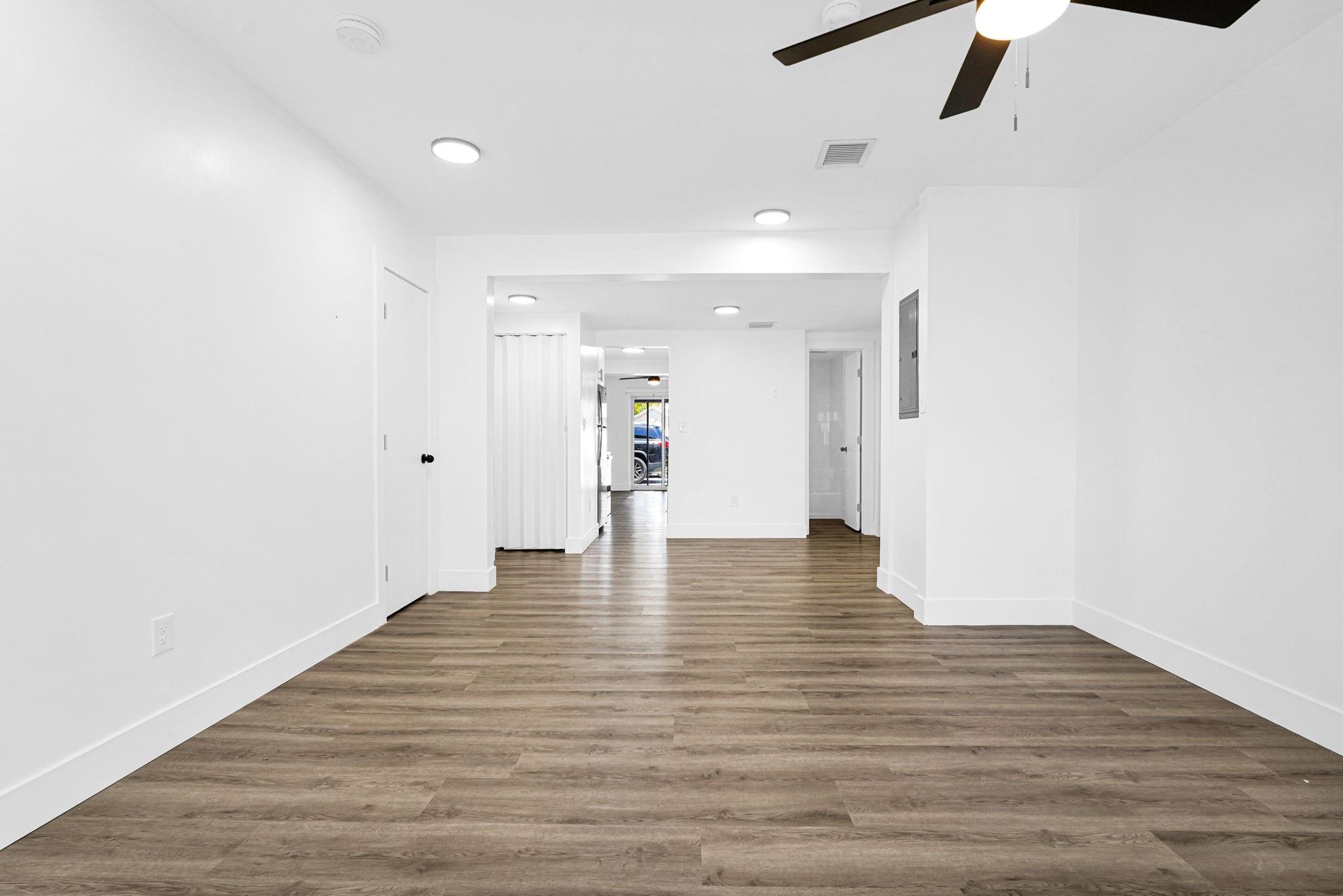 725 81st St Miami Beach, FL 33141