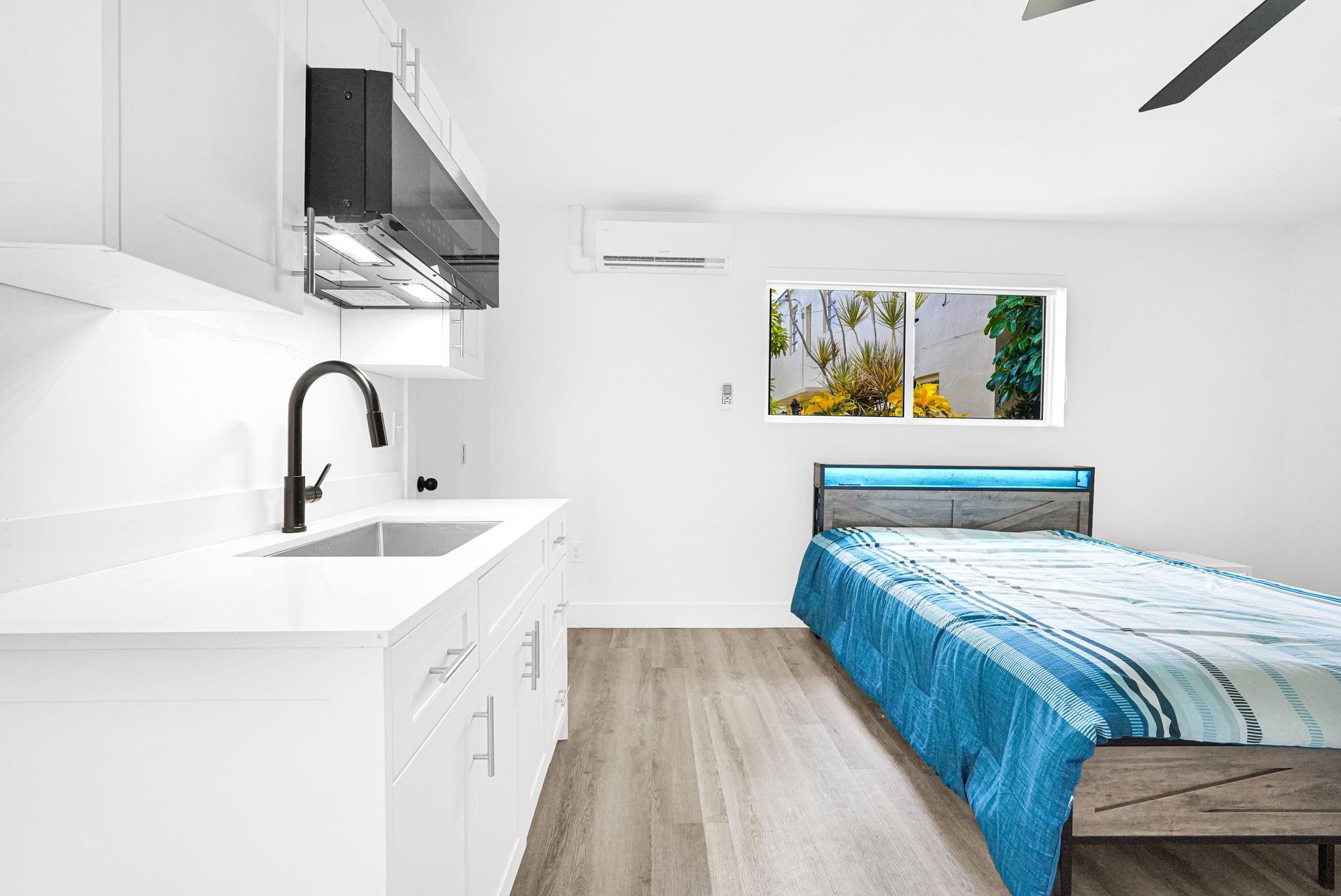 725 81st St Miami Beach, FL 33141