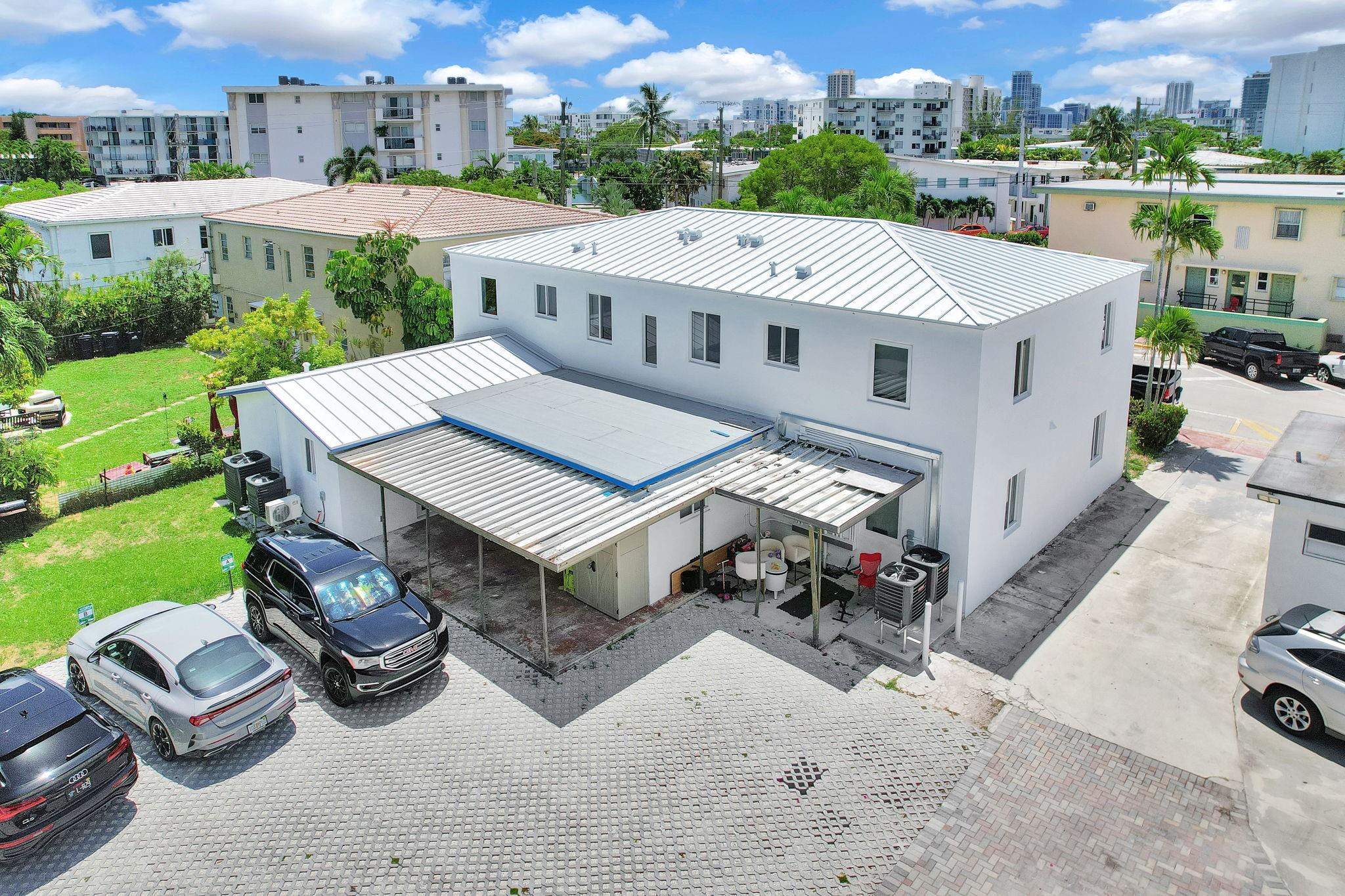 725 81st St Miami Beach, FL 33141