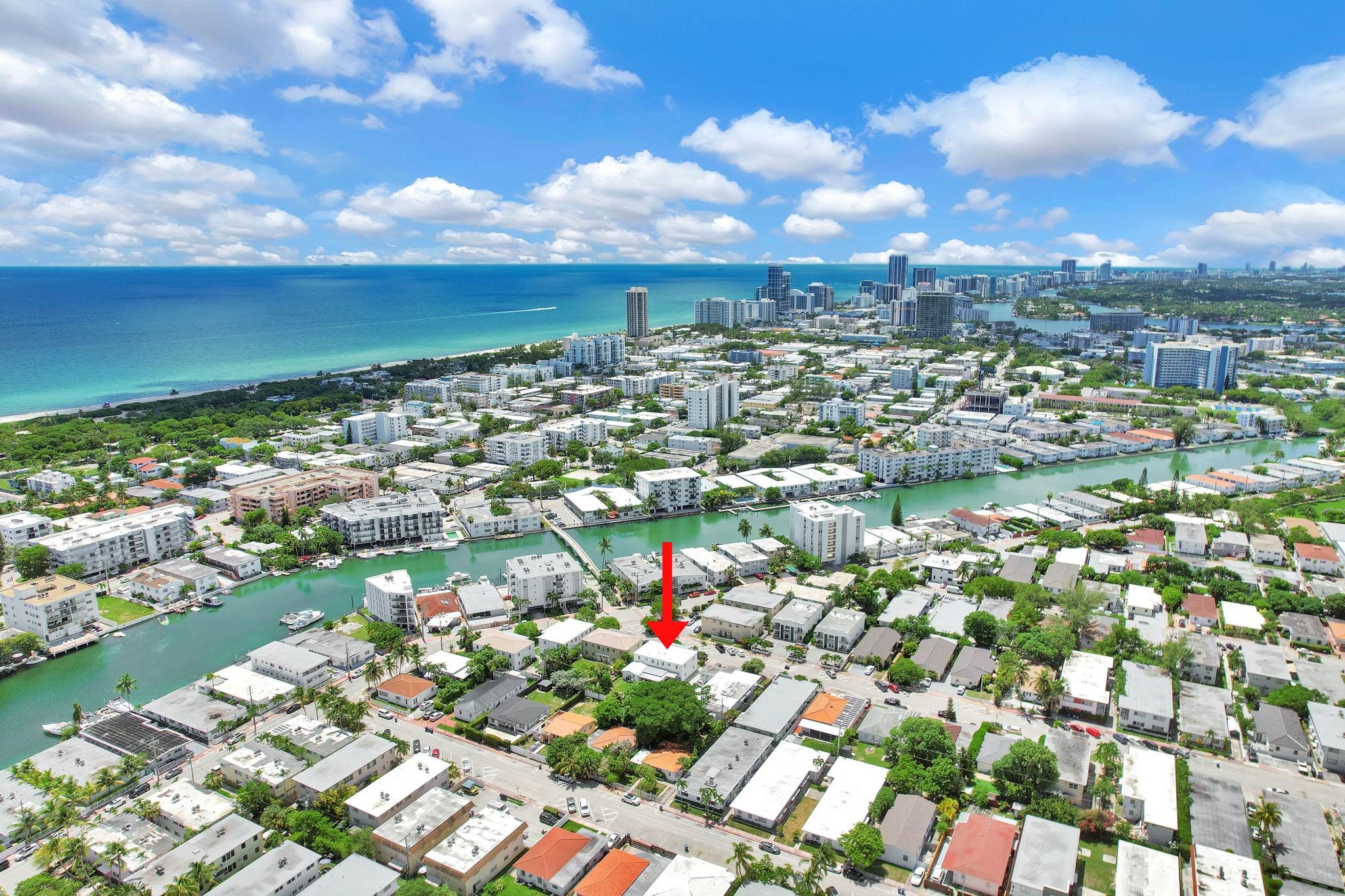 725 81st St Miami Beach, FL 33141