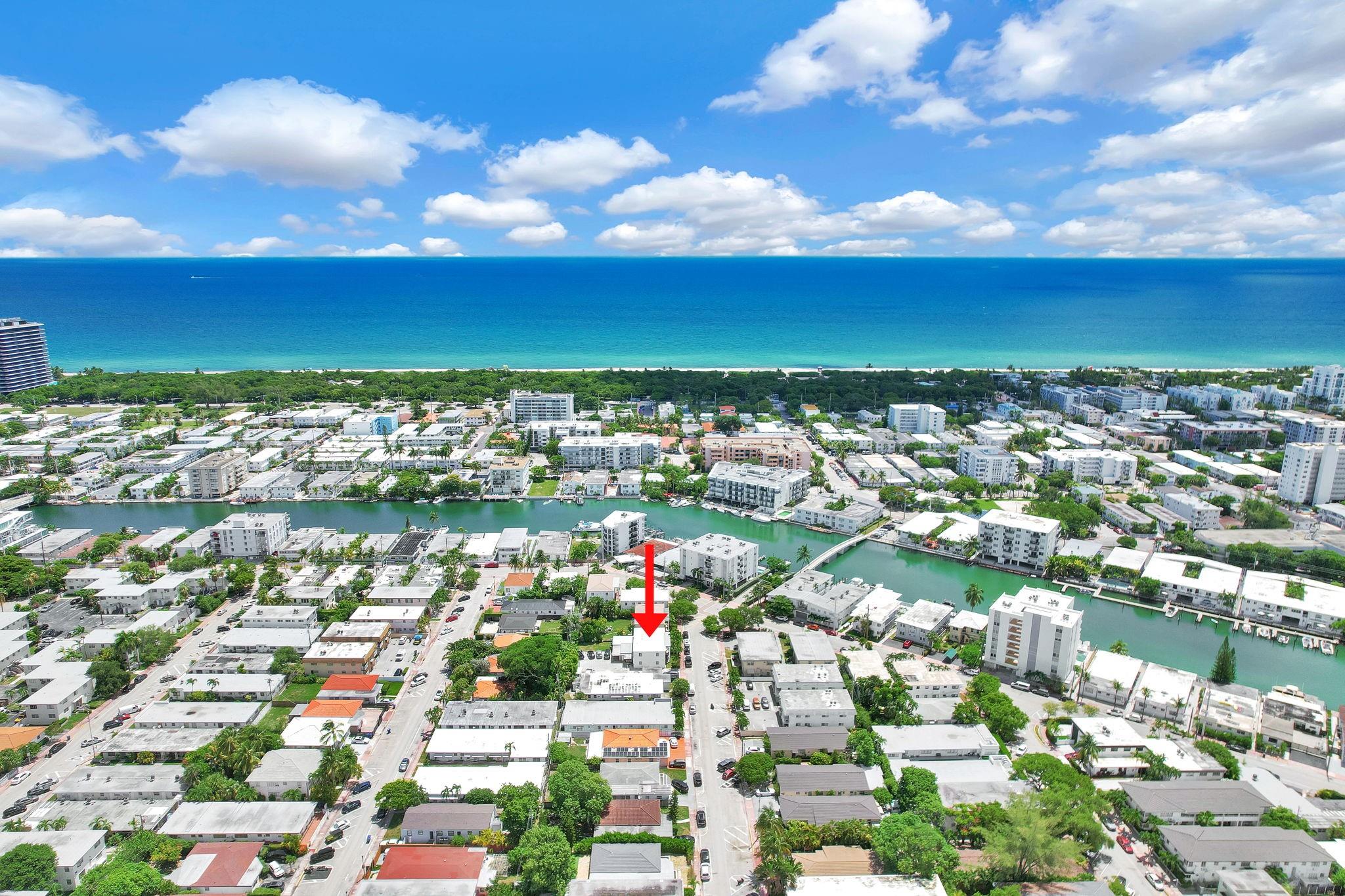725 81st St Miami Beach, FL 33141