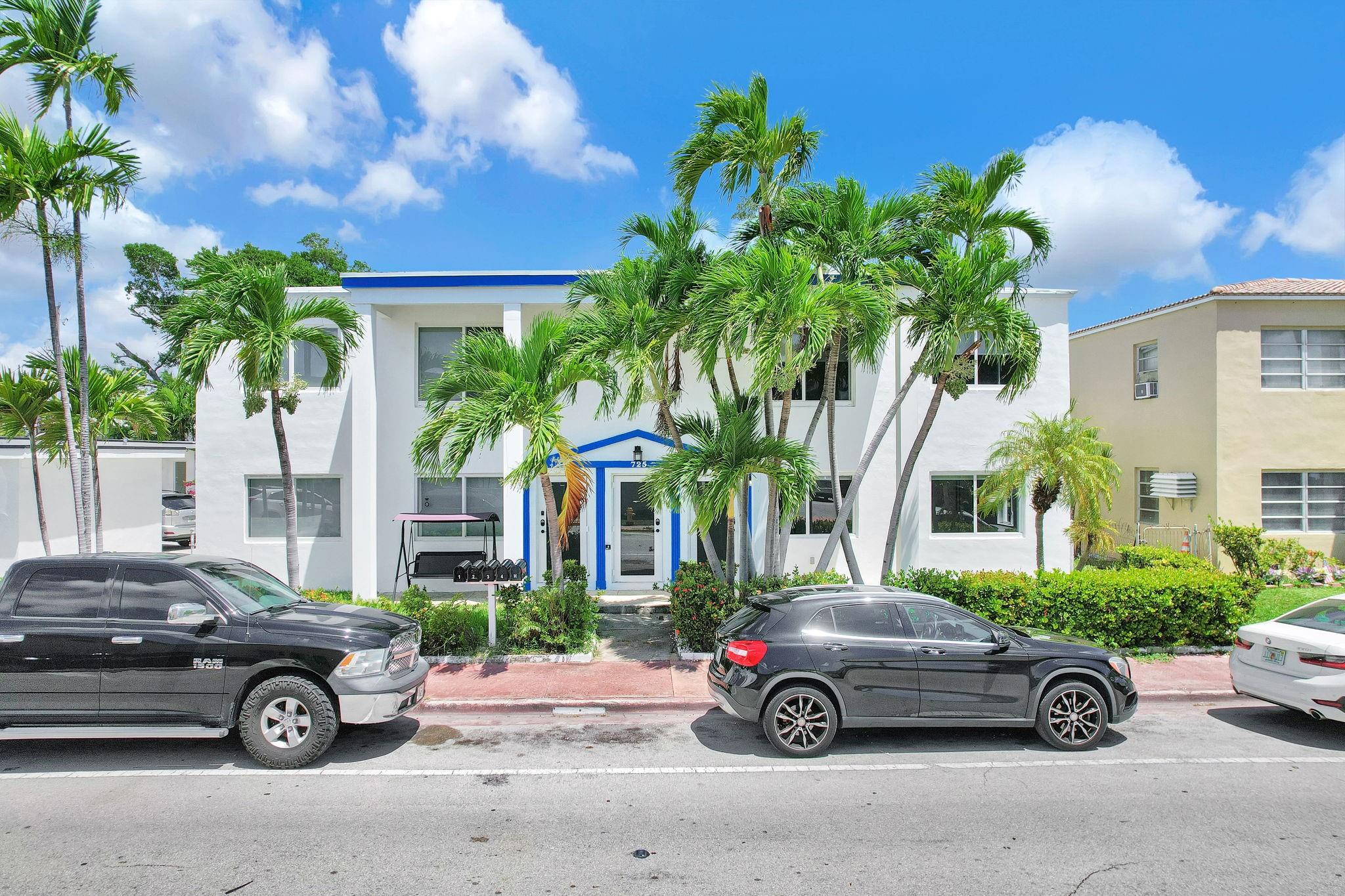 725 81st St Miami Beach, FL 33141