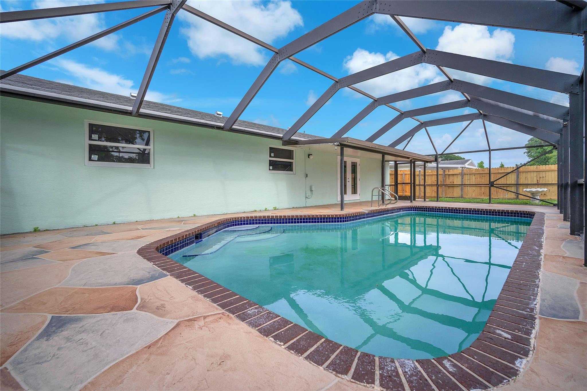 3260 Nw 63rd St Fort Lauderdale, FL 33309